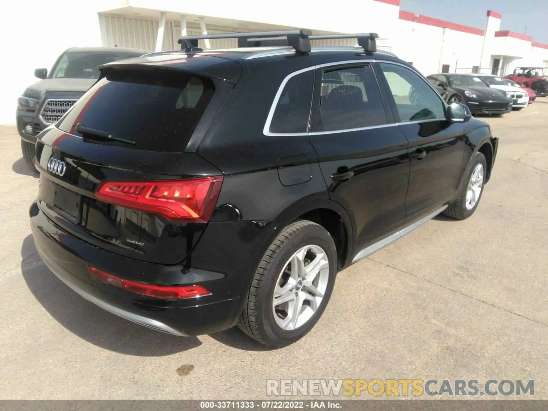 4 Фотография поврежденного автомобиля WA1ANAFY3K2106419 AUDI Q5 2019