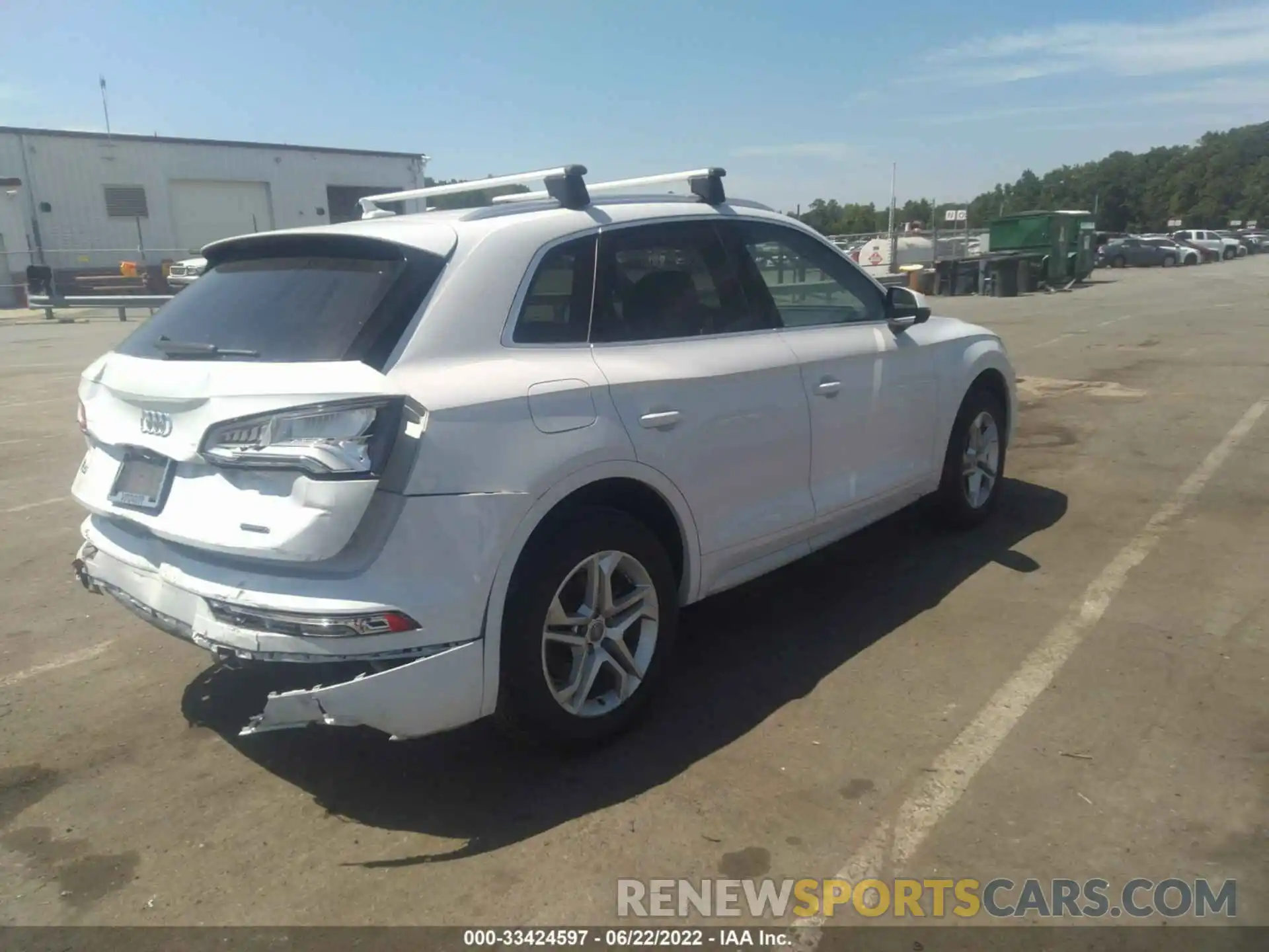 4 Фотография поврежденного автомобиля WA1ANAFY3K2115492 AUDI Q5 2019