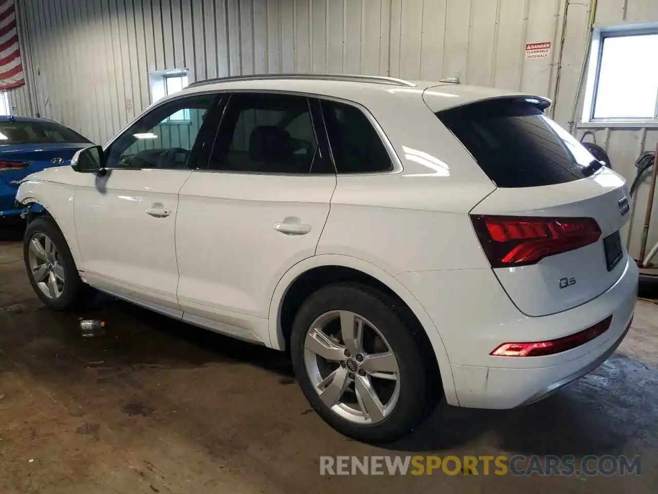 2 Фотография поврежденного автомобиля WA1ANAFY3K2116836 AUDI Q5 2019