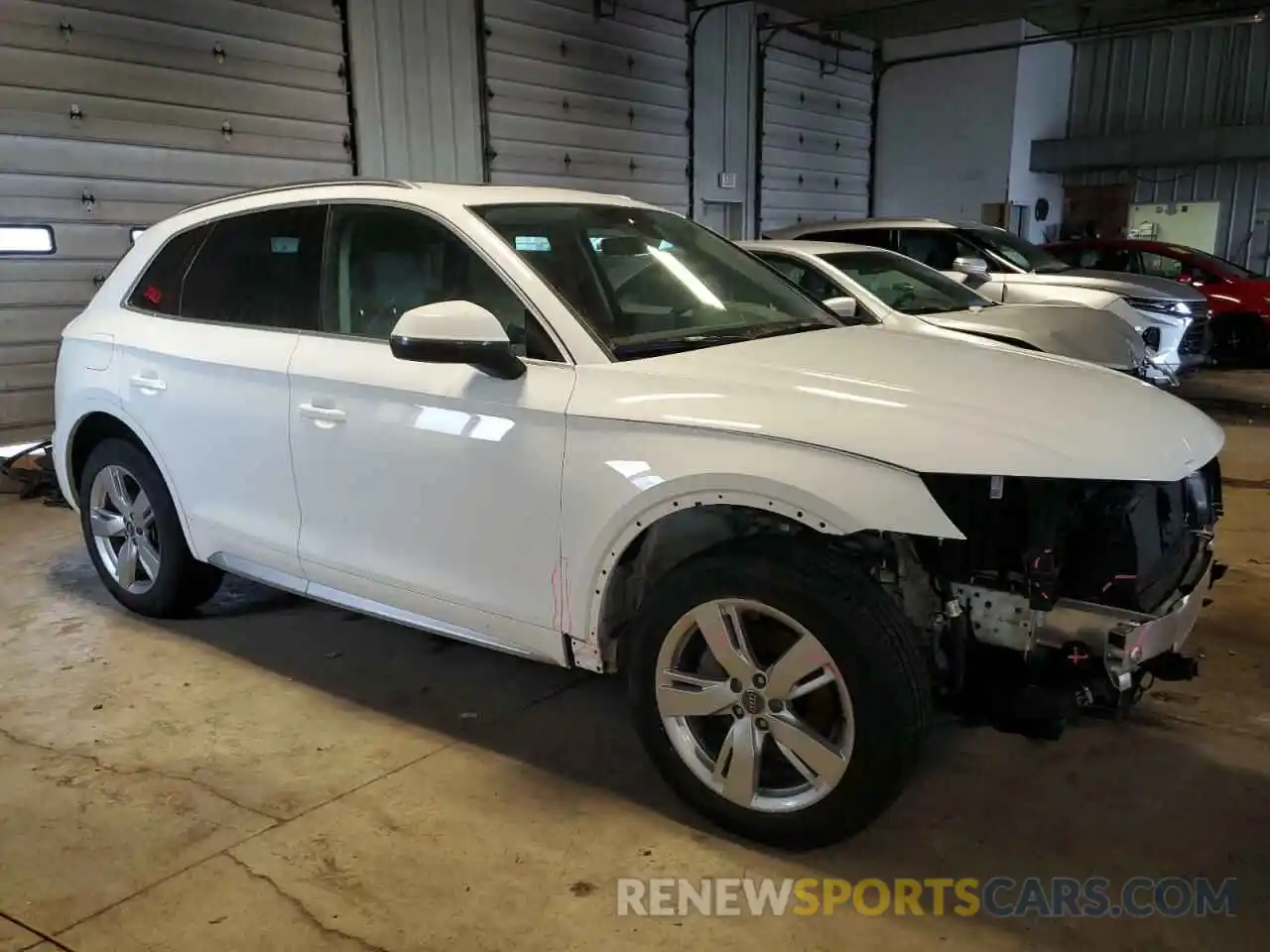 4 Photograph of a damaged car WA1ANAFY3K2116836 AUDI Q5 2019