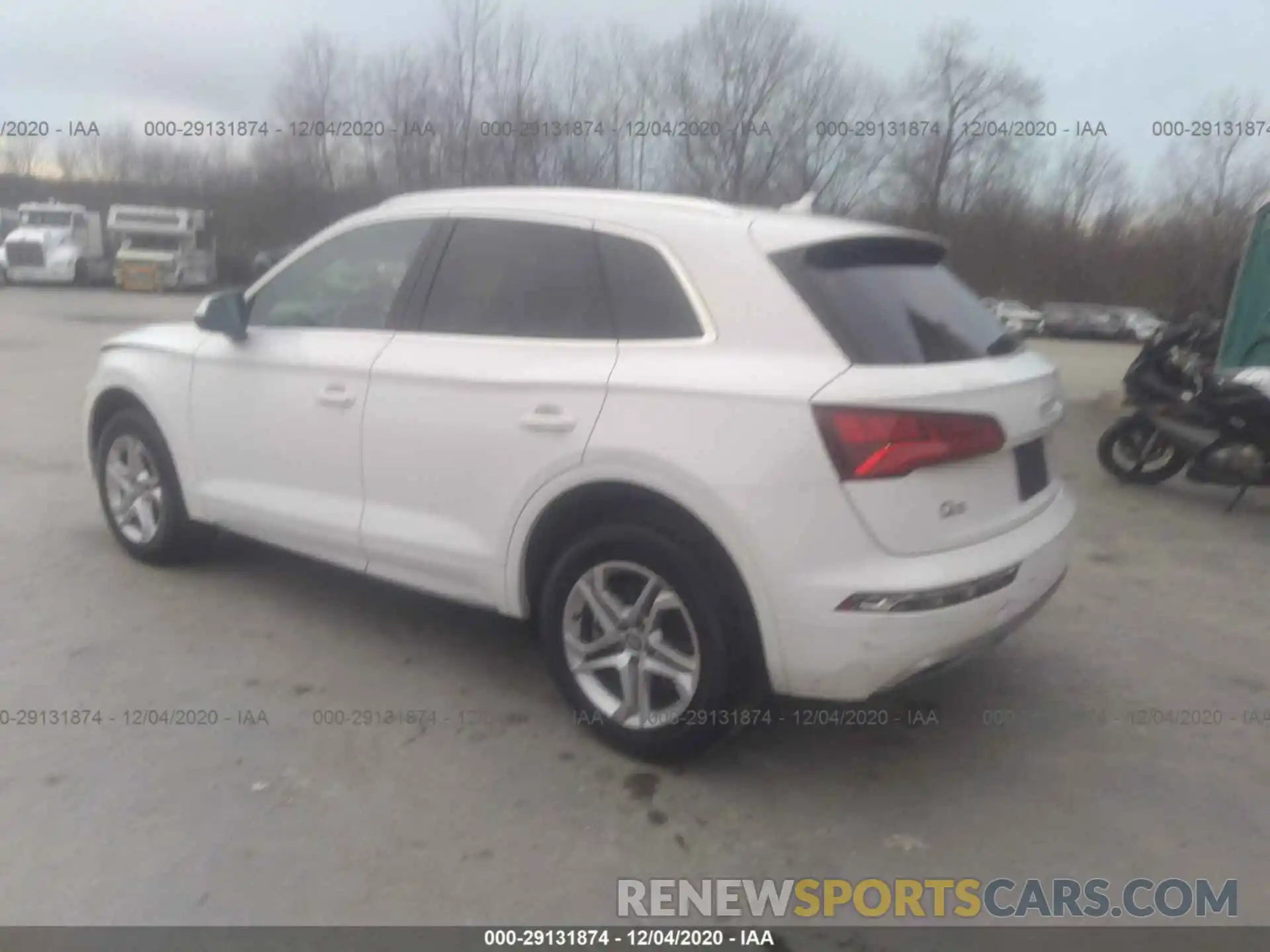 3 Photograph of a damaged car WA1ANAFY3K2123270 AUDI Q5 2019