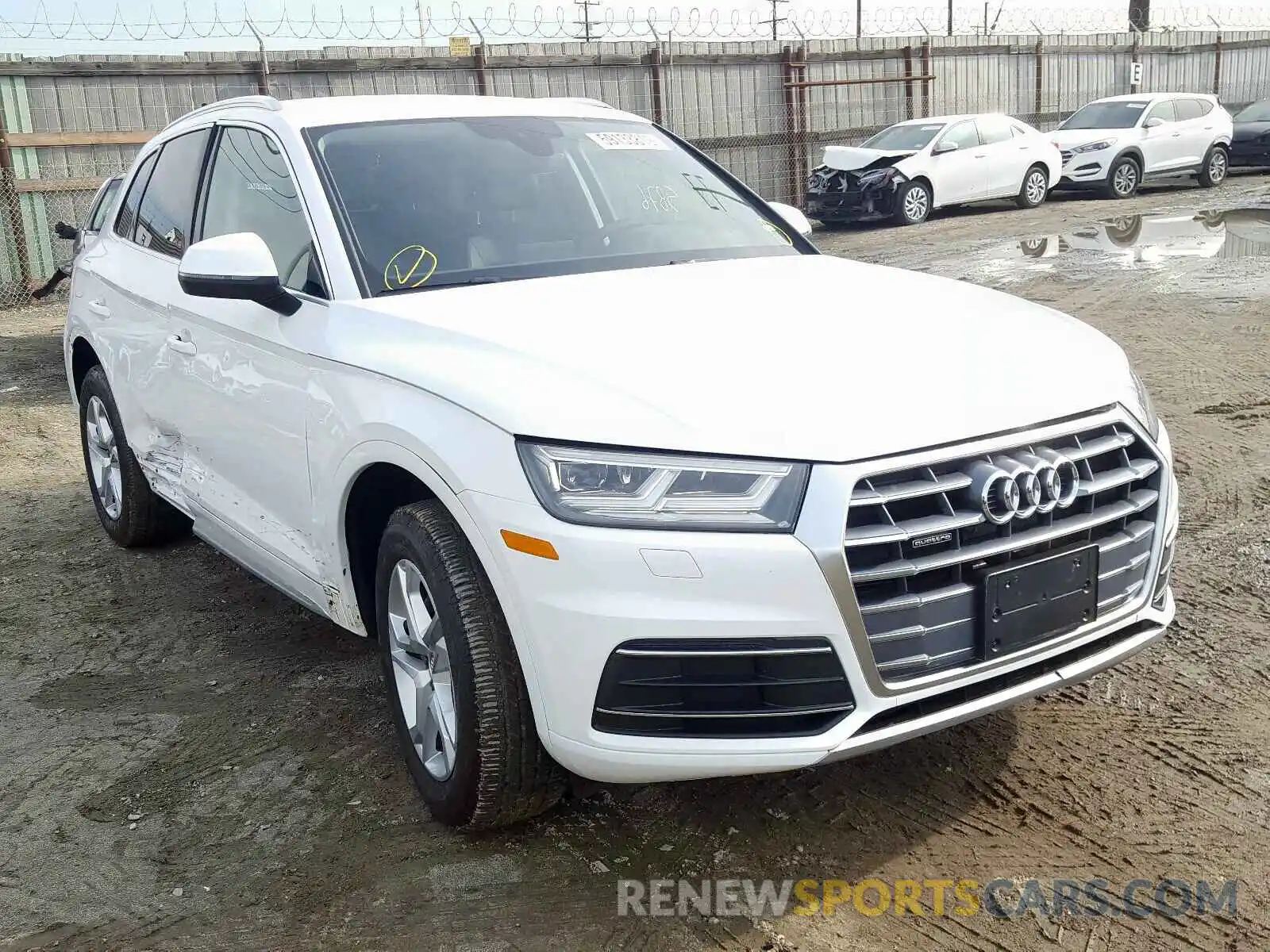 1 Photograph of a damaged car WA1ANAFY3K2132616 AUDI Q5 2019