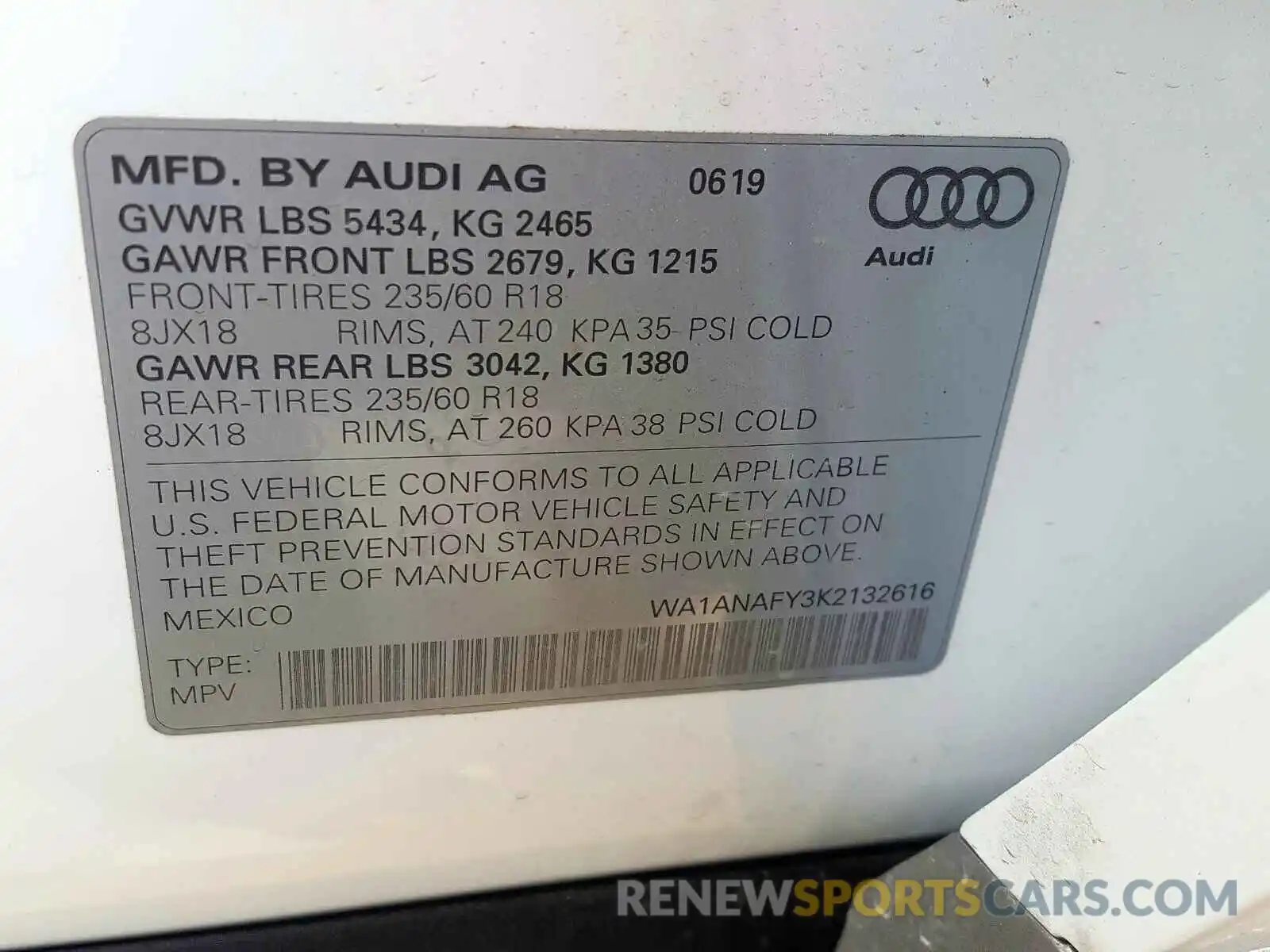 10 Photograph of a damaged car WA1ANAFY3K2132616 AUDI Q5 2019