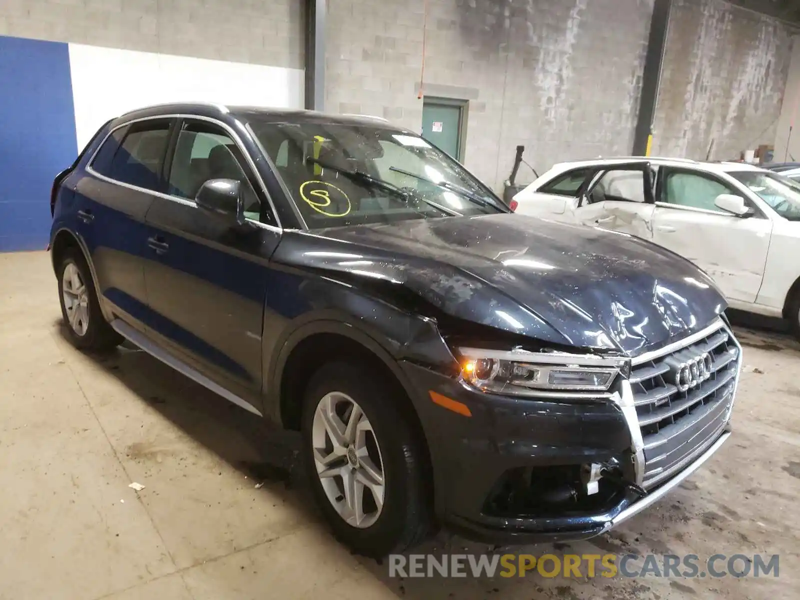 1 Photograph of a damaged car WA1ANAFY4K2042097 AUDI Q5 2019