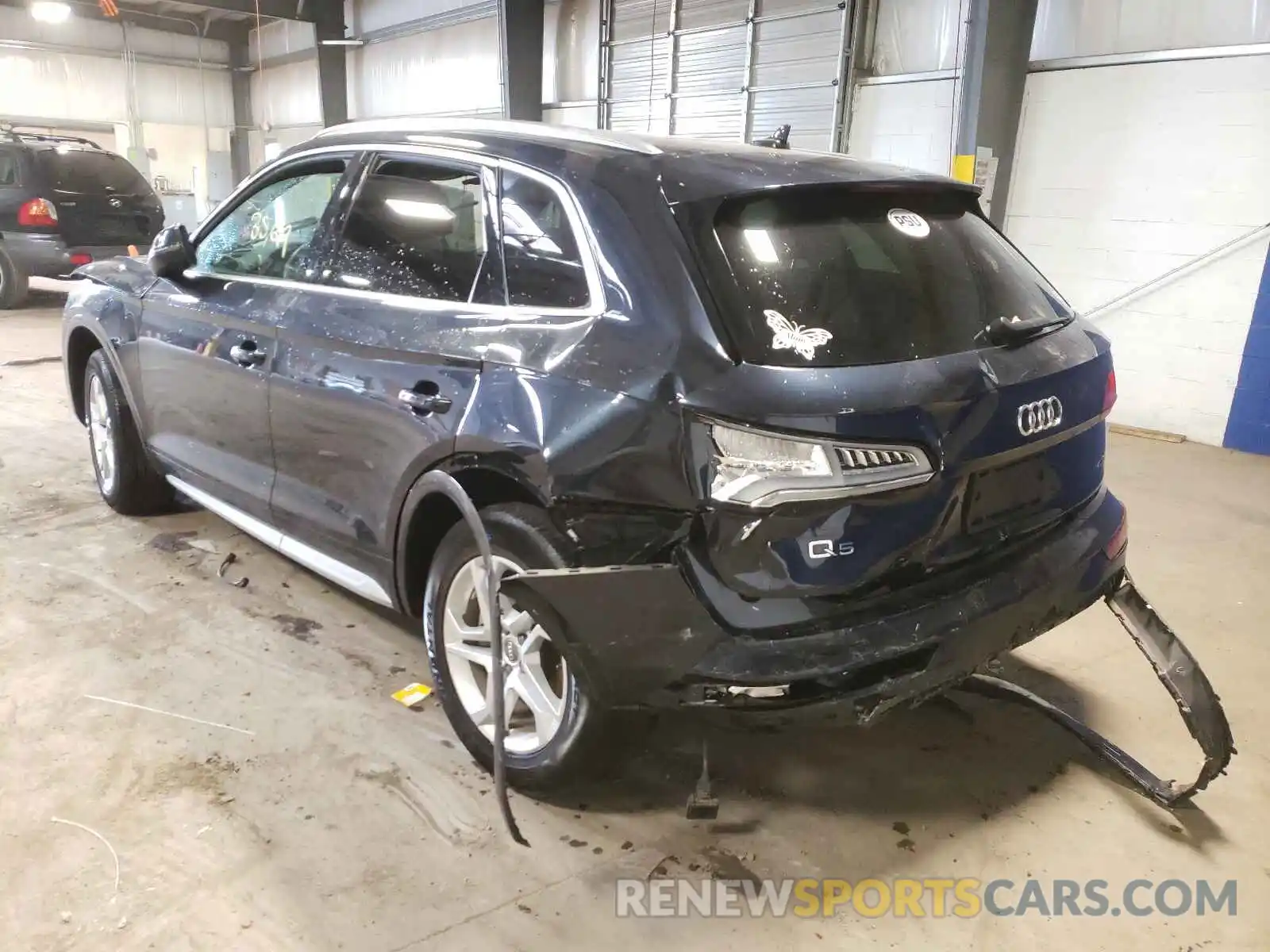 3 Photograph of a damaged car WA1ANAFY4K2042097 AUDI Q5 2019