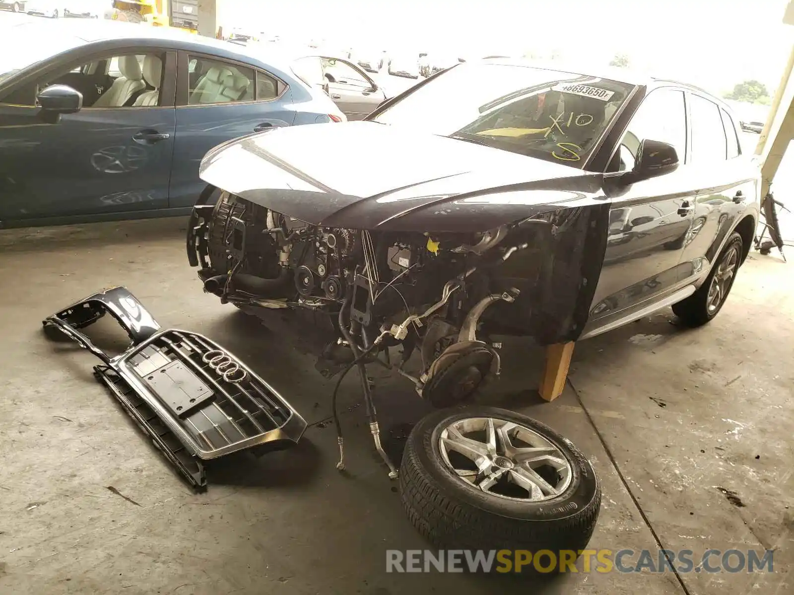 2 Фотография поврежденного автомобиля WA1ANAFY4K2042374 AUDI Q5 2019
