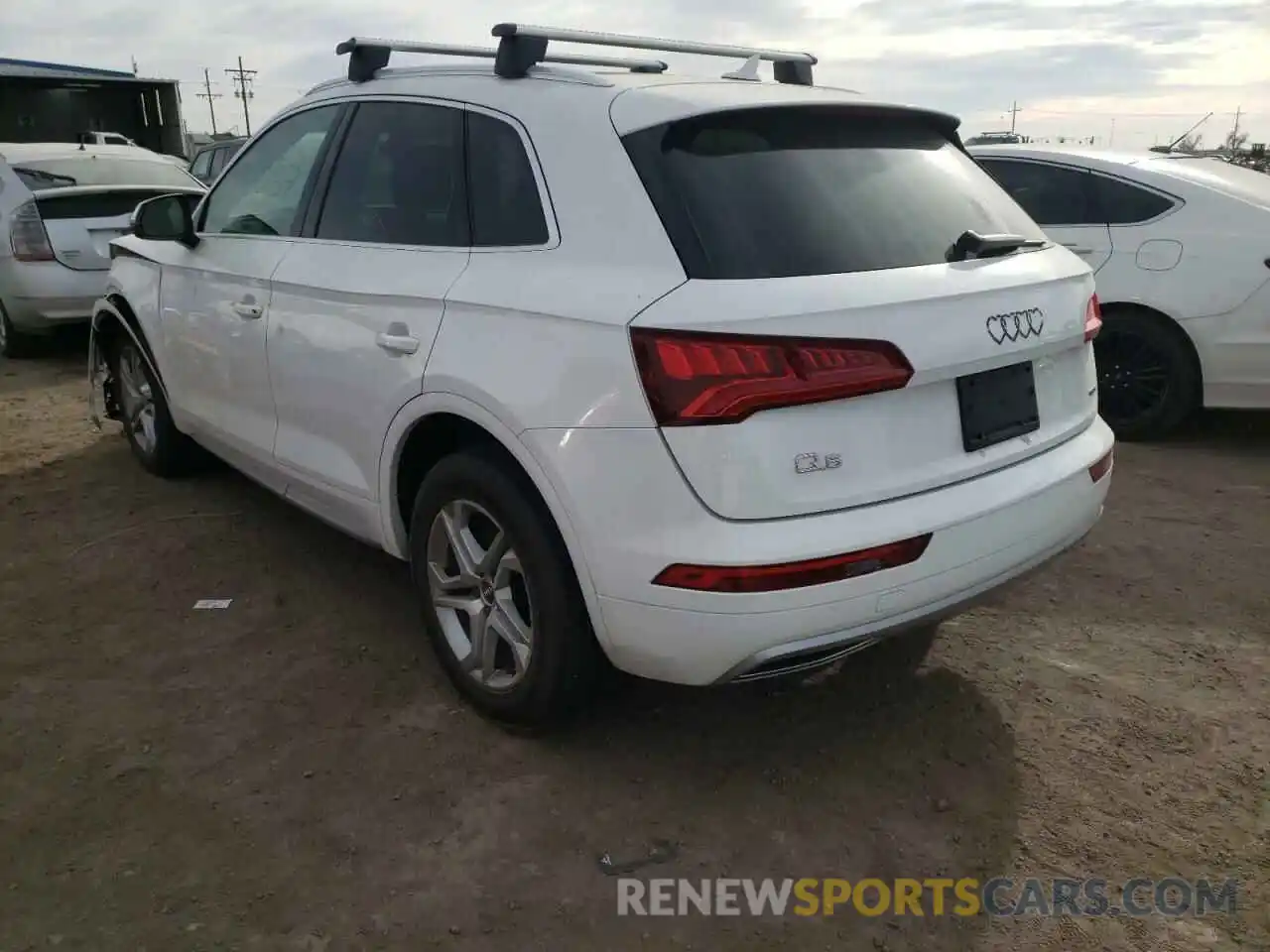 3 Фотография поврежденного автомобиля WA1ANAFY4K2089758 AUDI Q5 2019