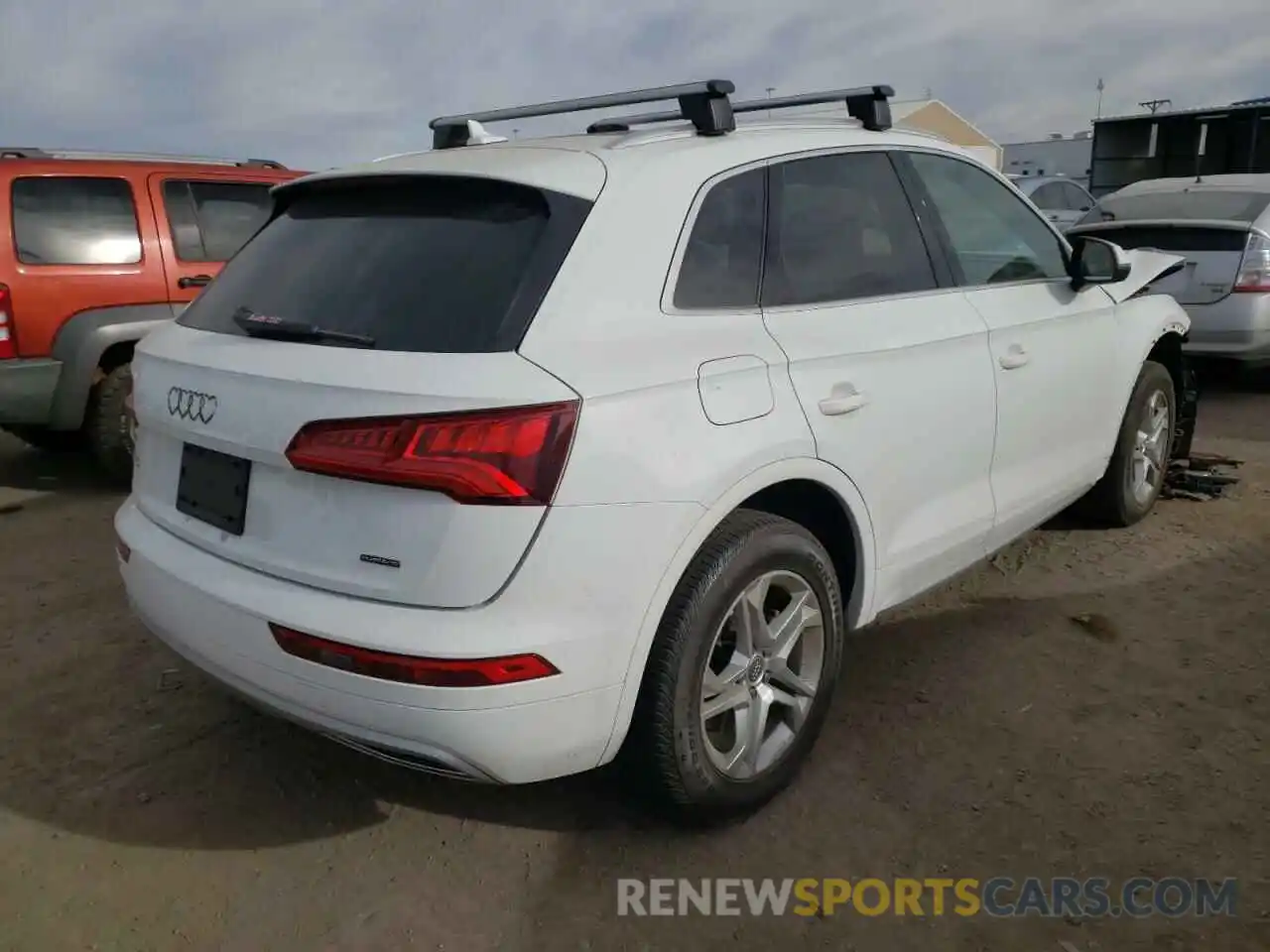 4 Фотография поврежденного автомобиля WA1ANAFY4K2089758 AUDI Q5 2019