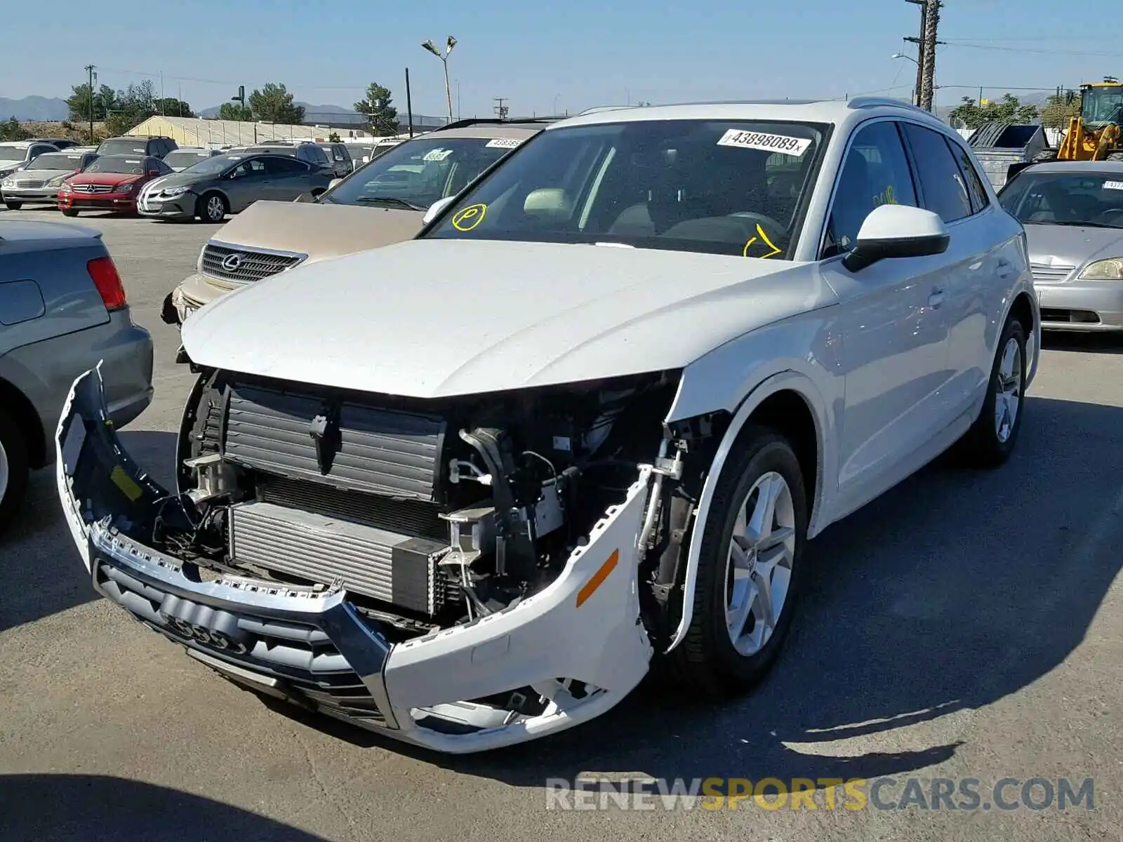 2 Photograph of a damaged car WA1ANAFY4K2095995 AUDI Q5 2019