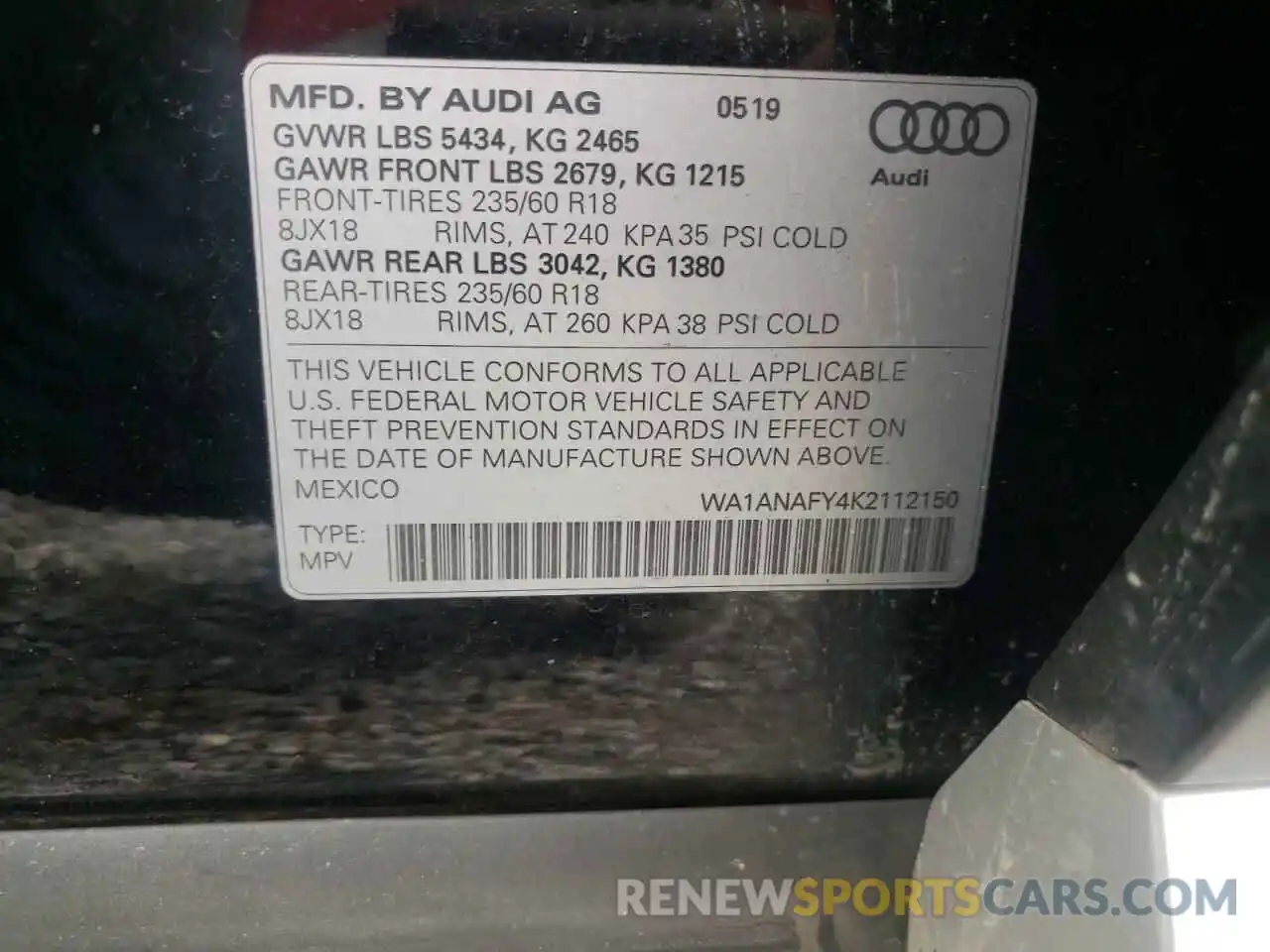 10 Photograph of a damaged car WA1ANAFY4K2112150 AUDI Q5 2019