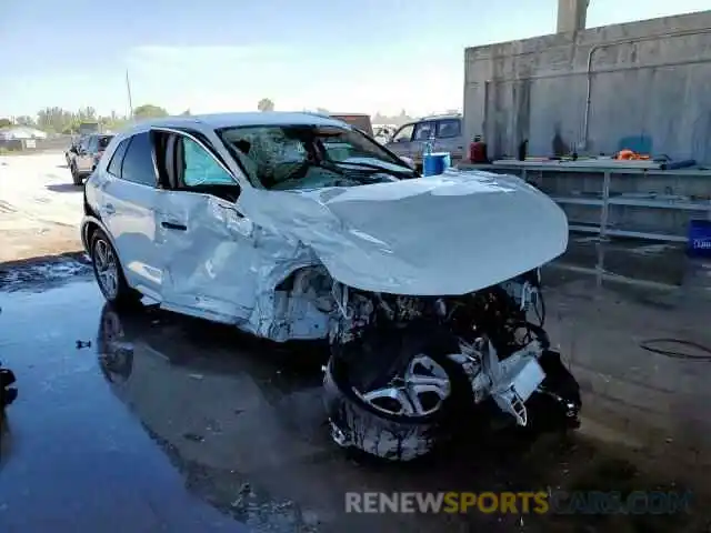 1 Photograph of a damaged car WA1ANAFY4K2117154 AUDI Q5 2019