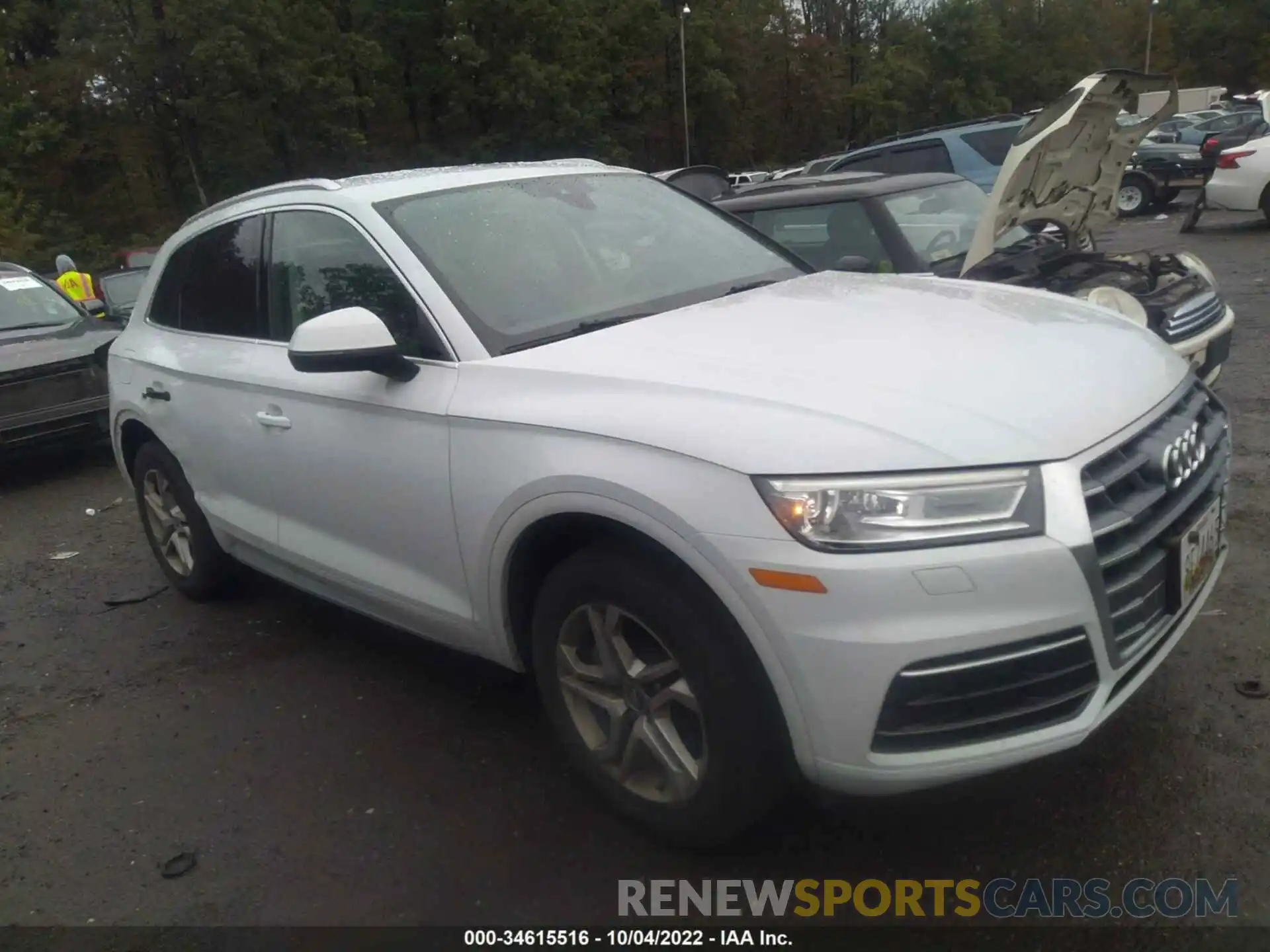 1 Photograph of a damaged car WA1ANAFY4K2117526 AUDI Q5 2019