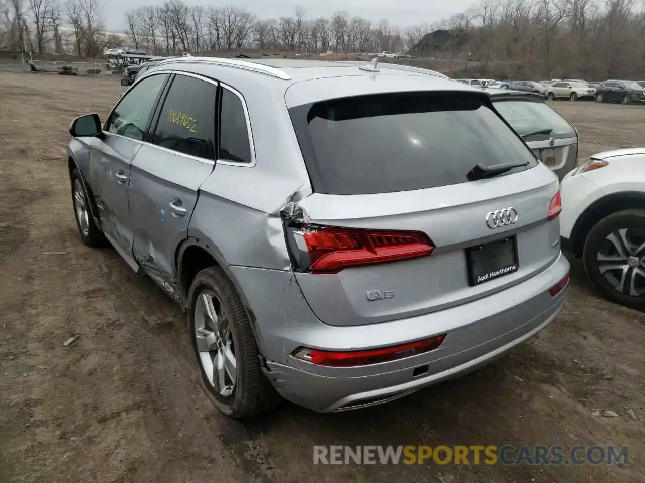 3 Фотография поврежденного автомобиля WA1ANAFY4K2142958 AUDI Q5 2019