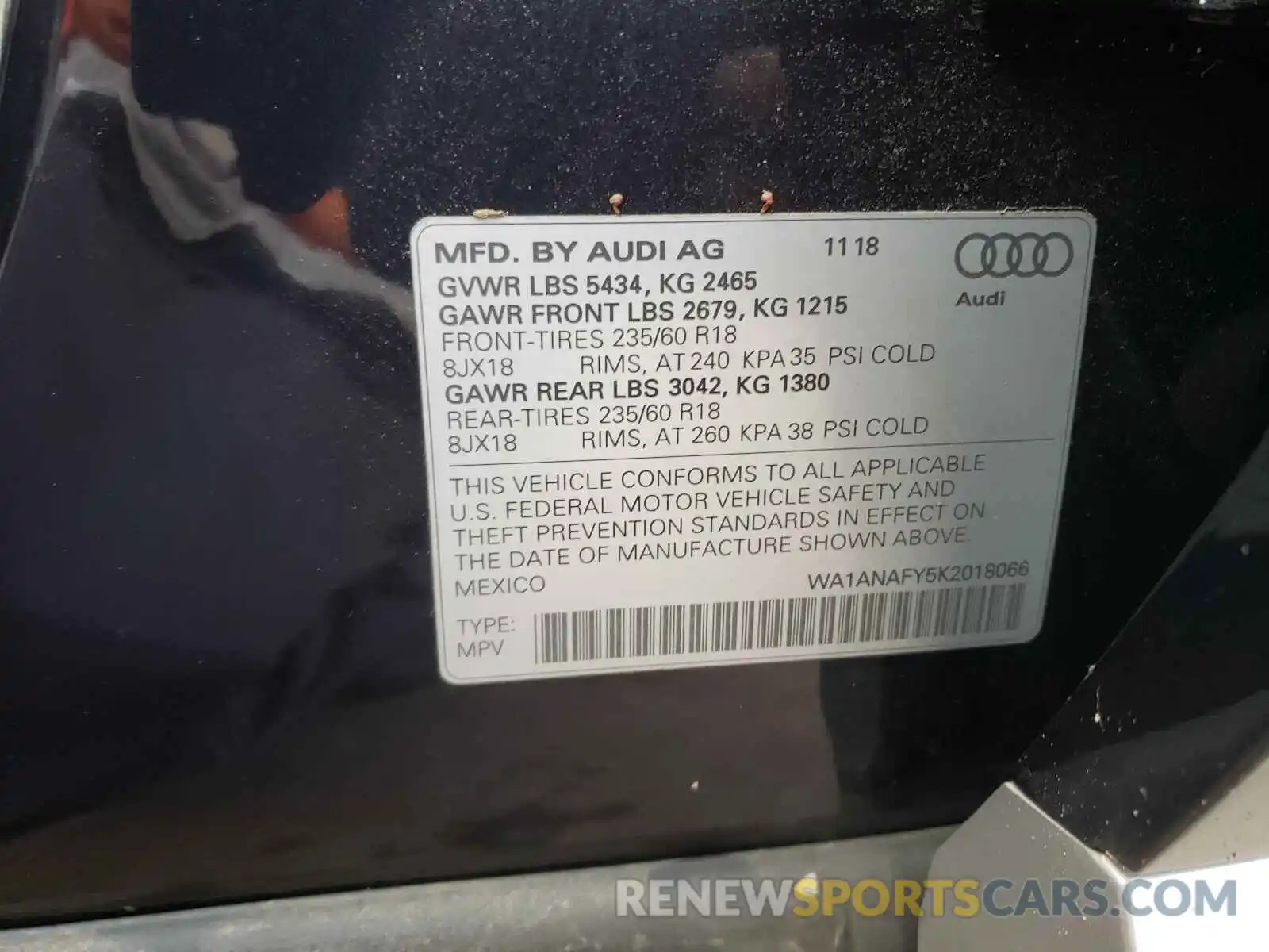 10 Photograph of a damaged car WA1ANAFY5K2018066 AUDI Q5 2019