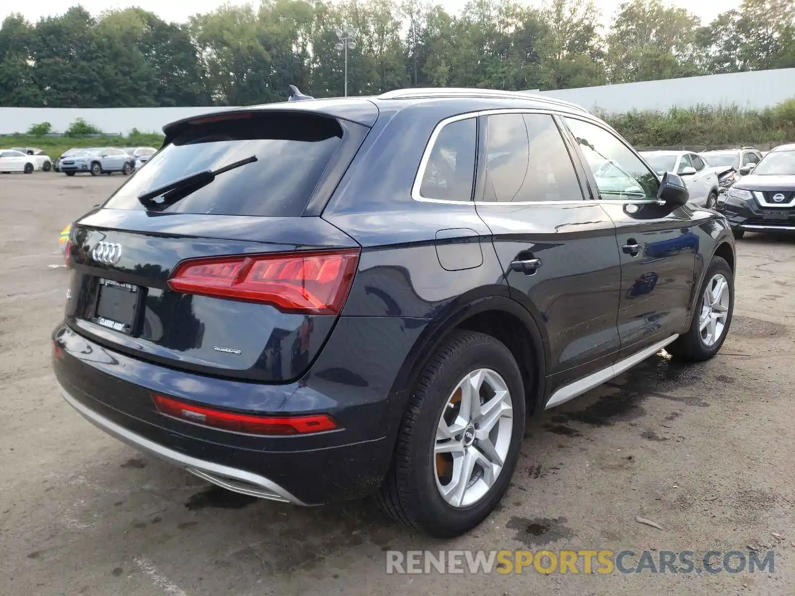 4 Фотография поврежденного автомобиля WA1ANAFY5K2018066 AUDI Q5 2019