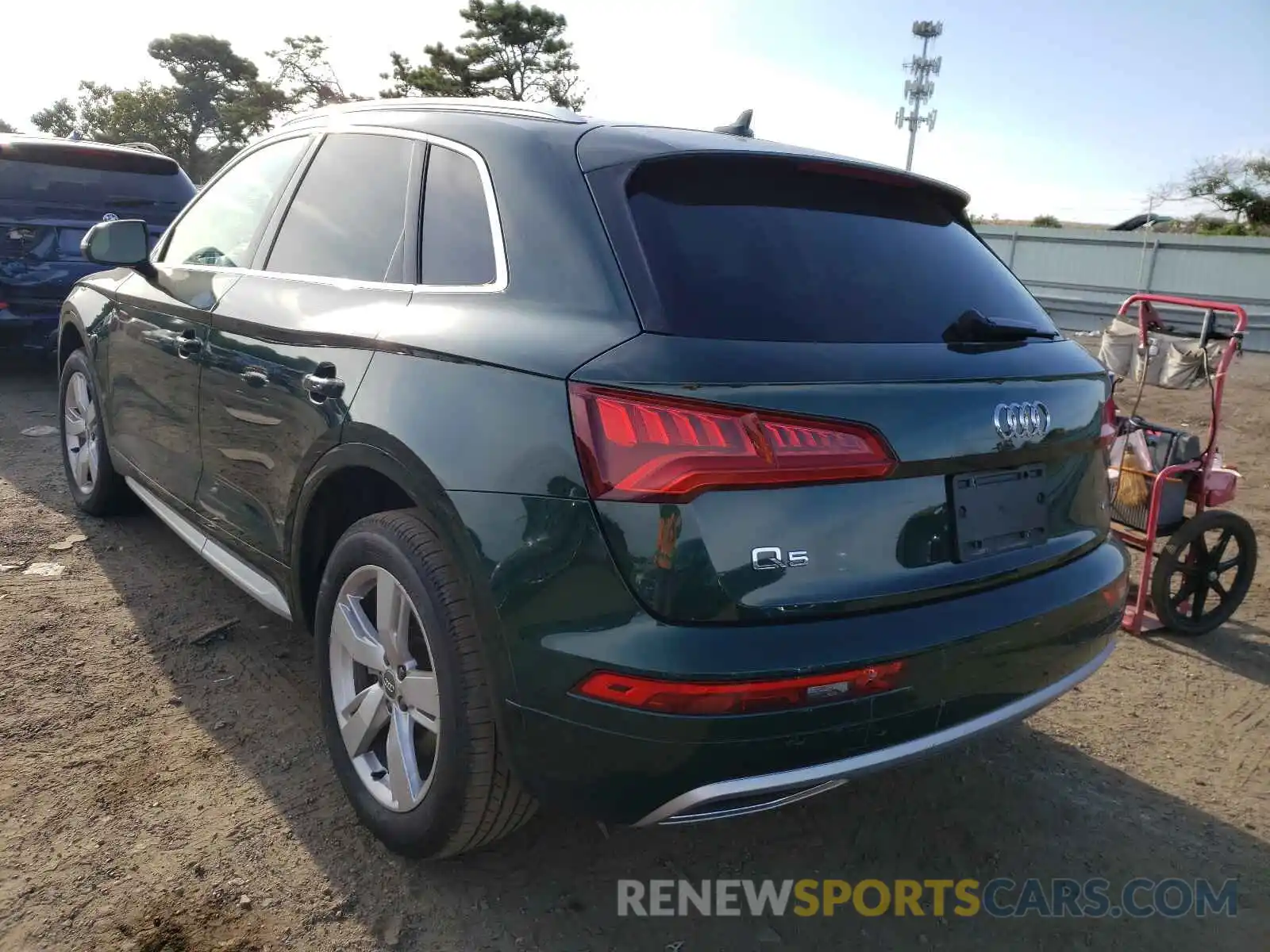 3 Фотография поврежденного автомобиля WA1ANAFY5K2021212 AUDI Q5 2019