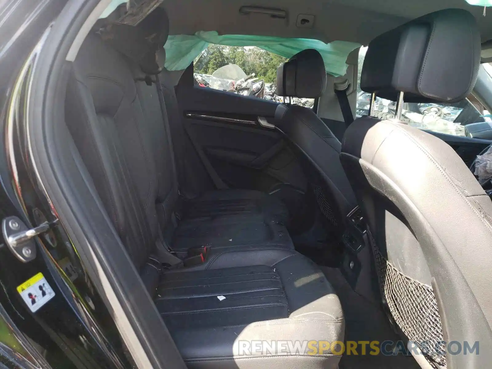 6 Photograph of a damaged car WA1ANAFY5K2021548 AUDI Q5 2019