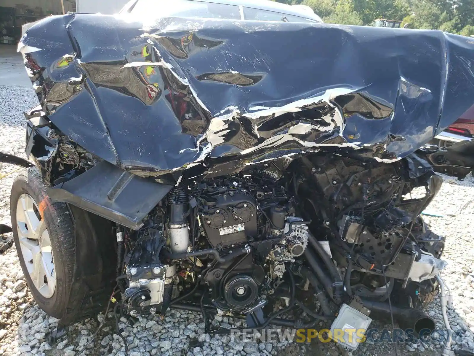 9 Photograph of a damaged car WA1ANAFY5K2021548 AUDI Q5 2019