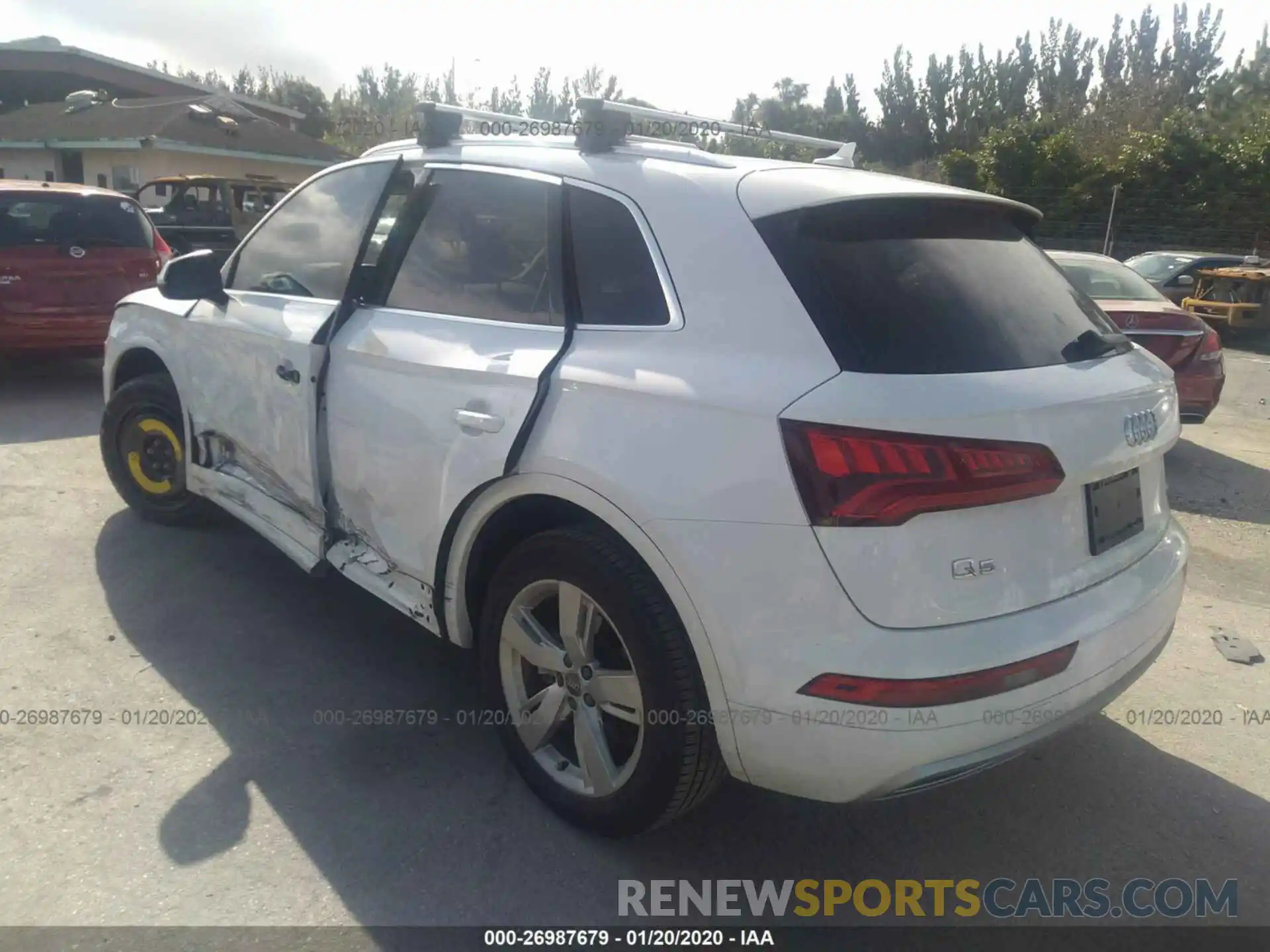 3 Photograph of a damaged car WA1ANAFY5K2022313 AUDI Q5 2019