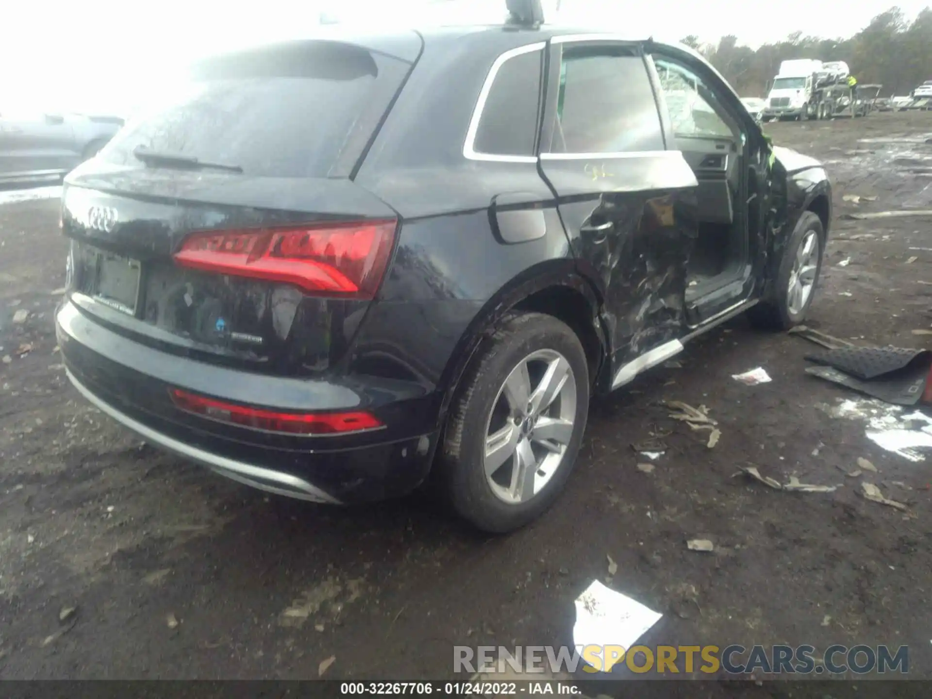 4 Фотография поврежденного автомобиля WA1ANAFY5K2022800 AUDI Q5 2019