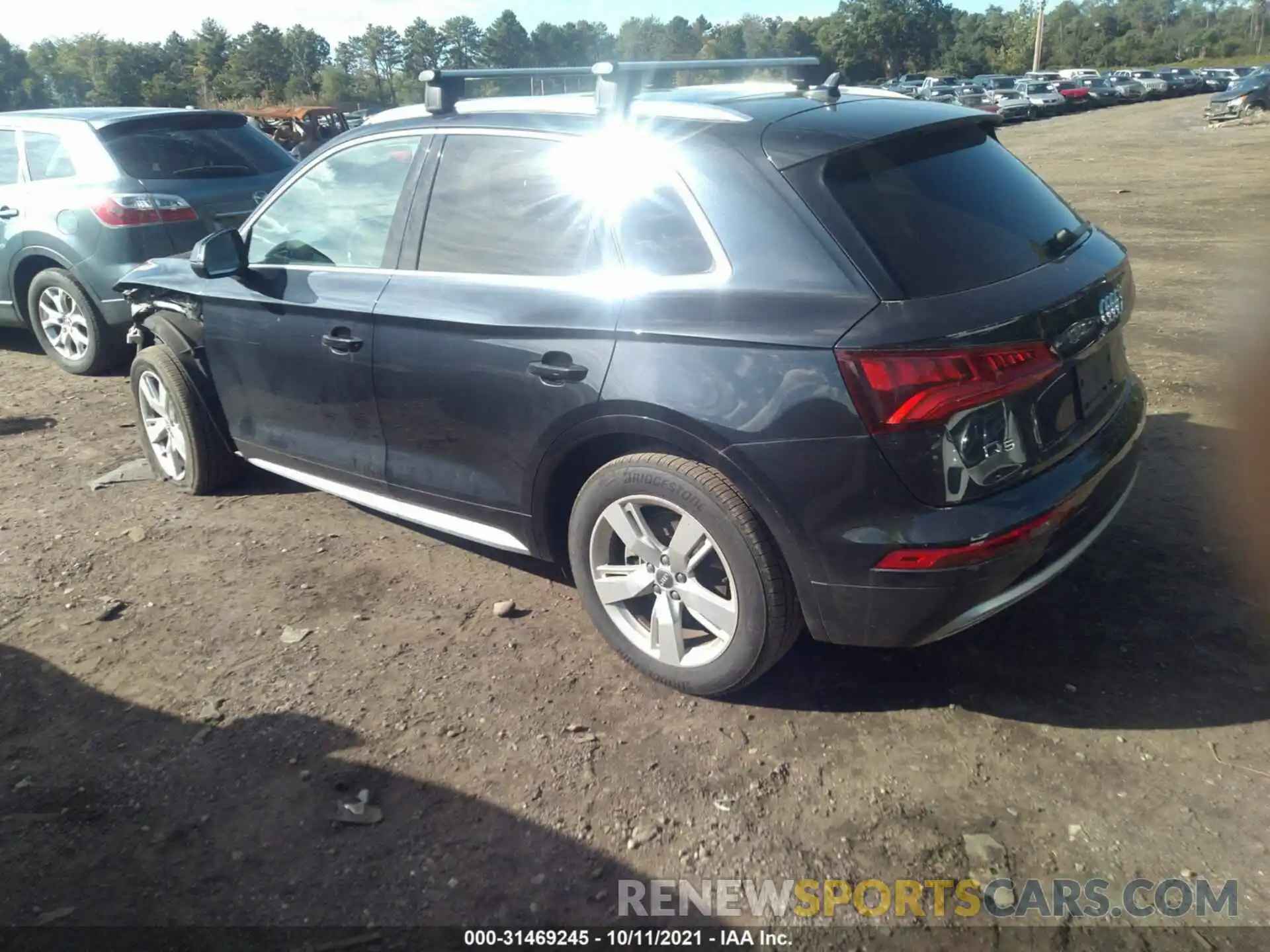 3 Photograph of a damaged car WA1ANAFY5K2023137 AUDI Q5 2019