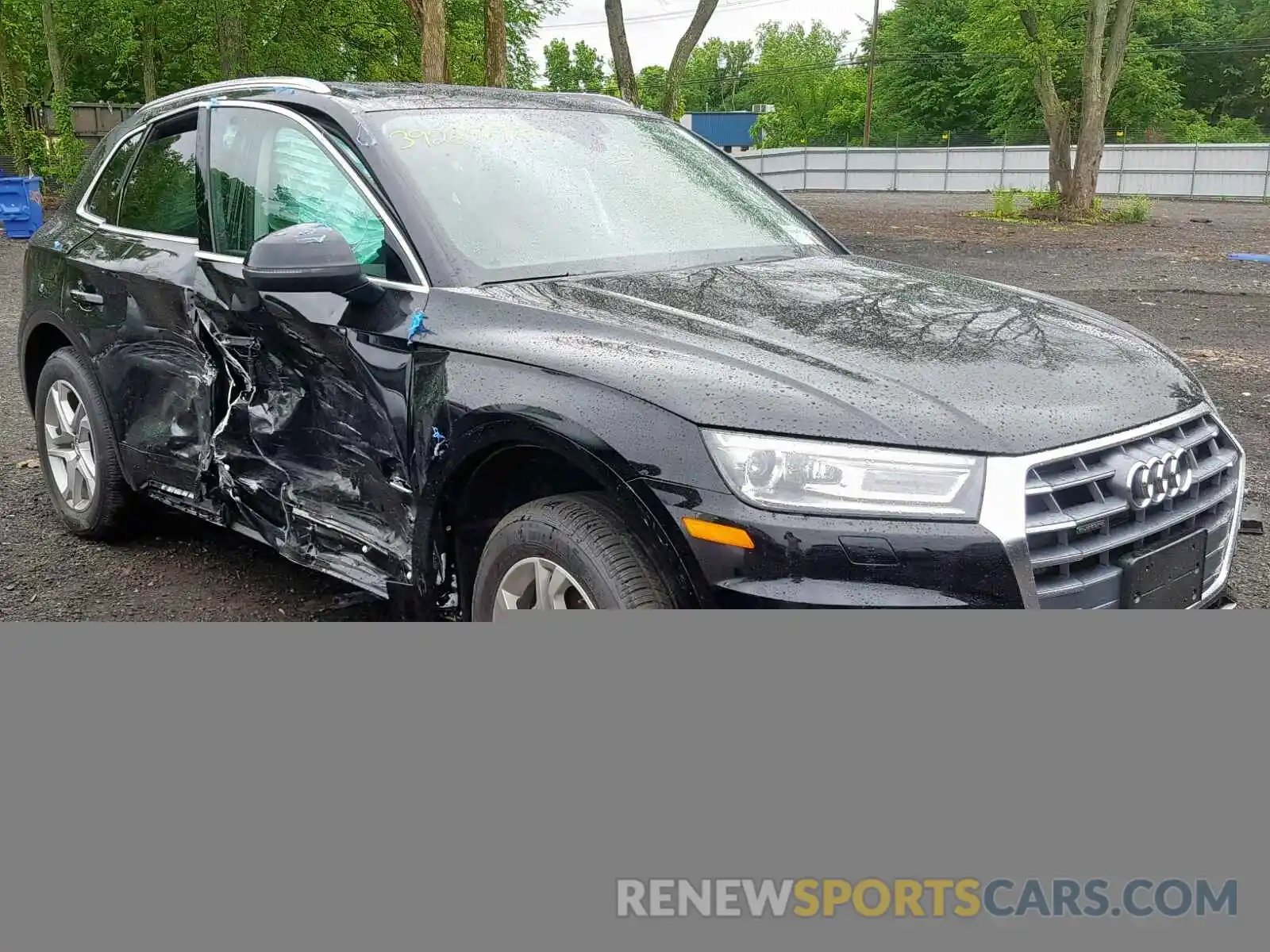 1 Photograph of a damaged car WA1ANAFY5K2048555 AUDI Q5 2019