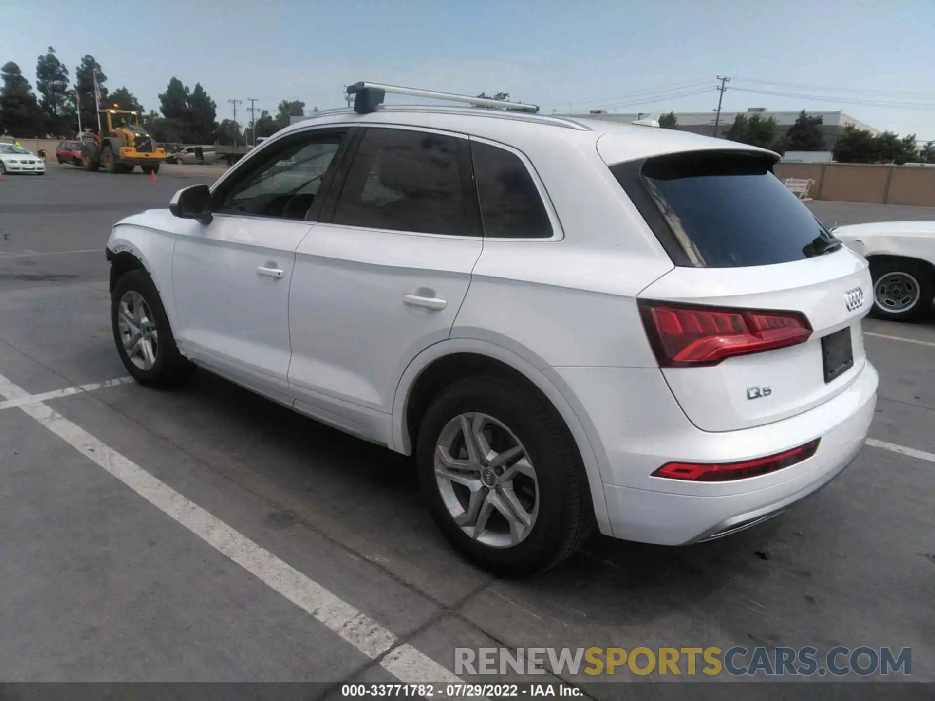 3 Photograph of a damaged car WA1ANAFY5K2073147 AUDI Q5 2019