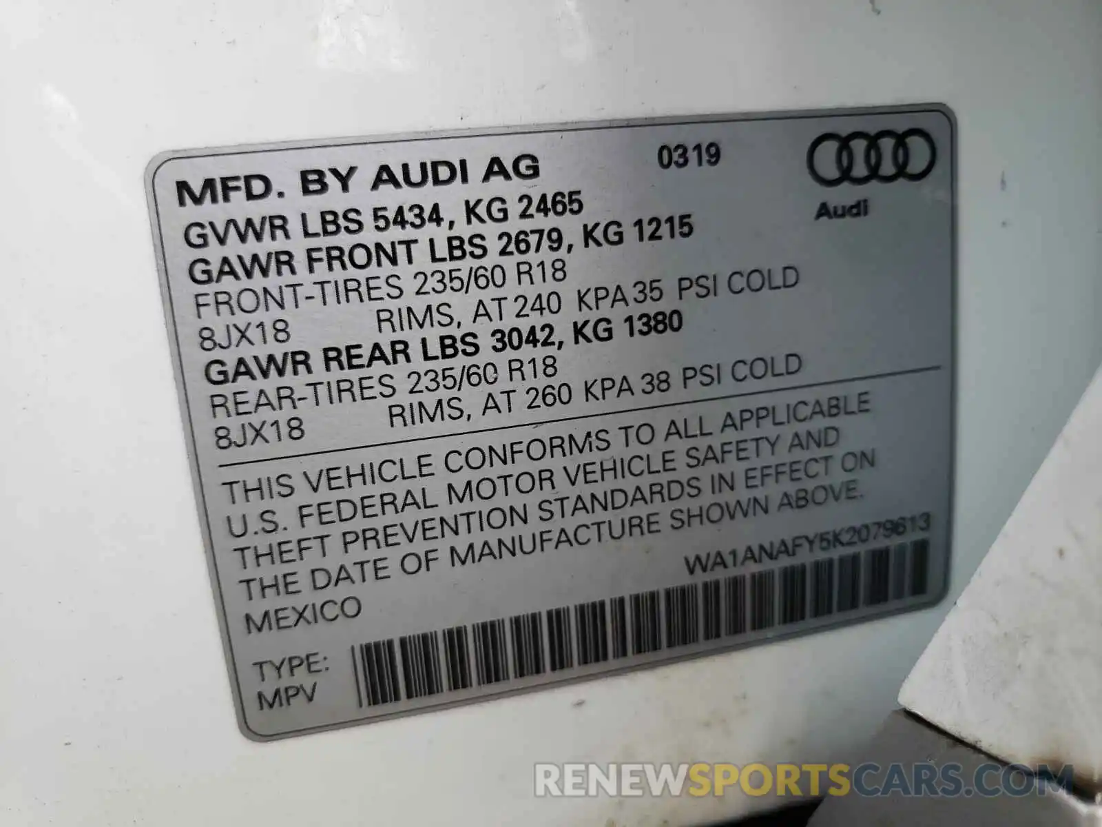 10 Photograph of a damaged car WA1ANAFY5K2079613 AUDI Q5 2019