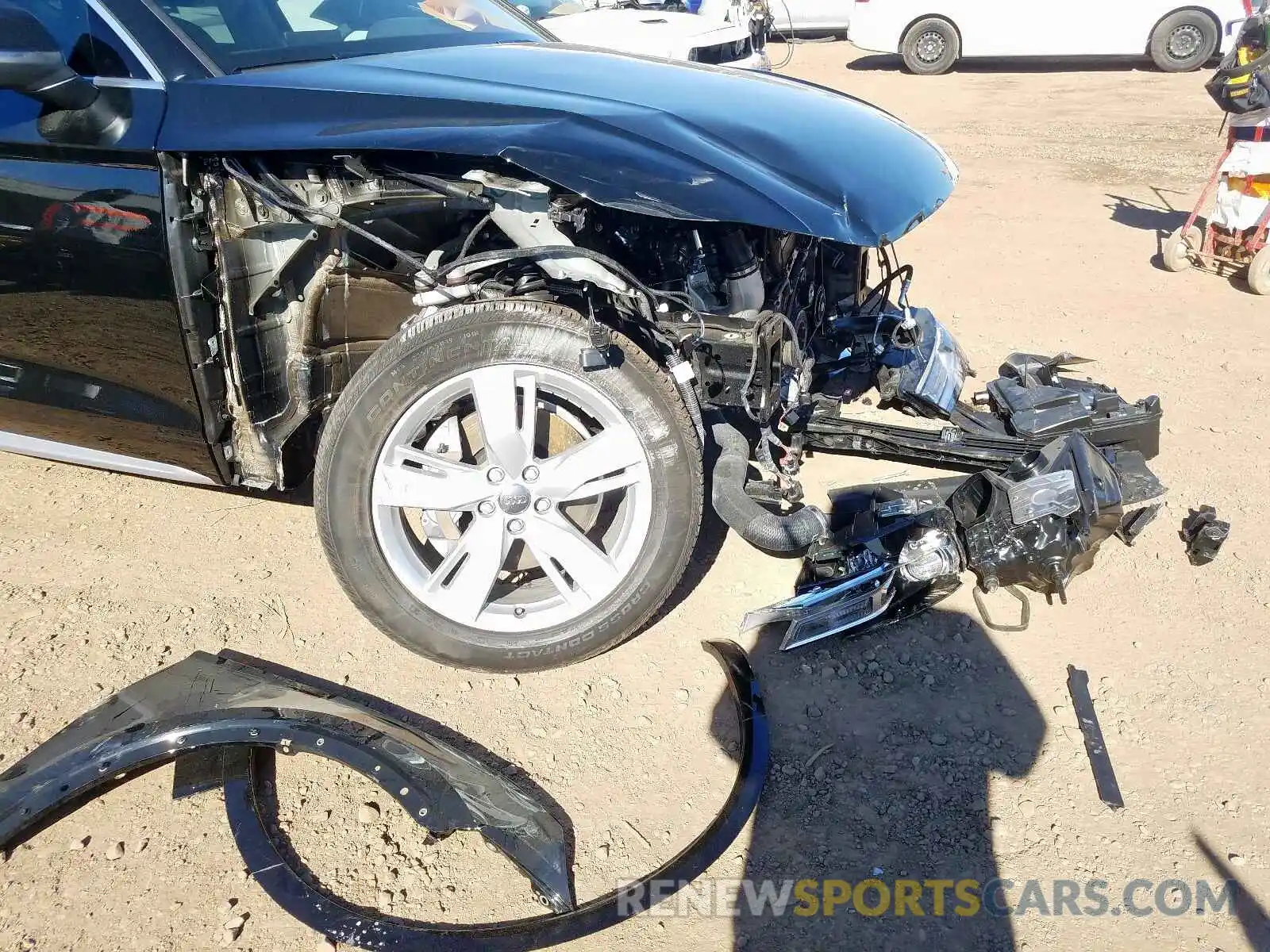 9 Photograph of a damaged car WA1ANAFY5K2092281 AUDI Q5 2019