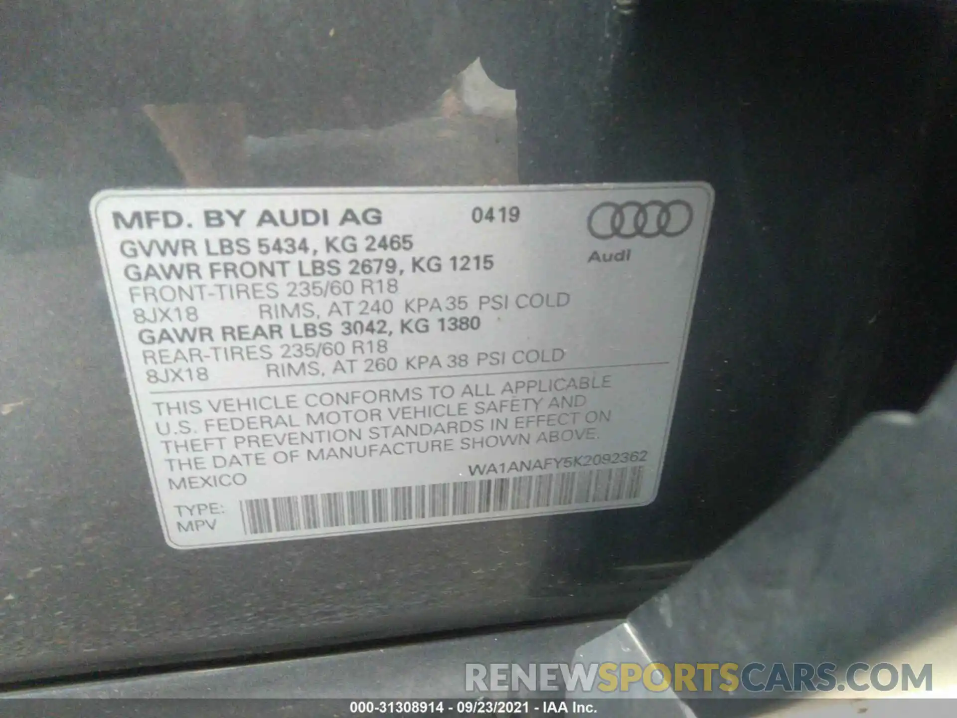 9 Photograph of a damaged car WA1ANAFY5K2092362 AUDI Q5 2019