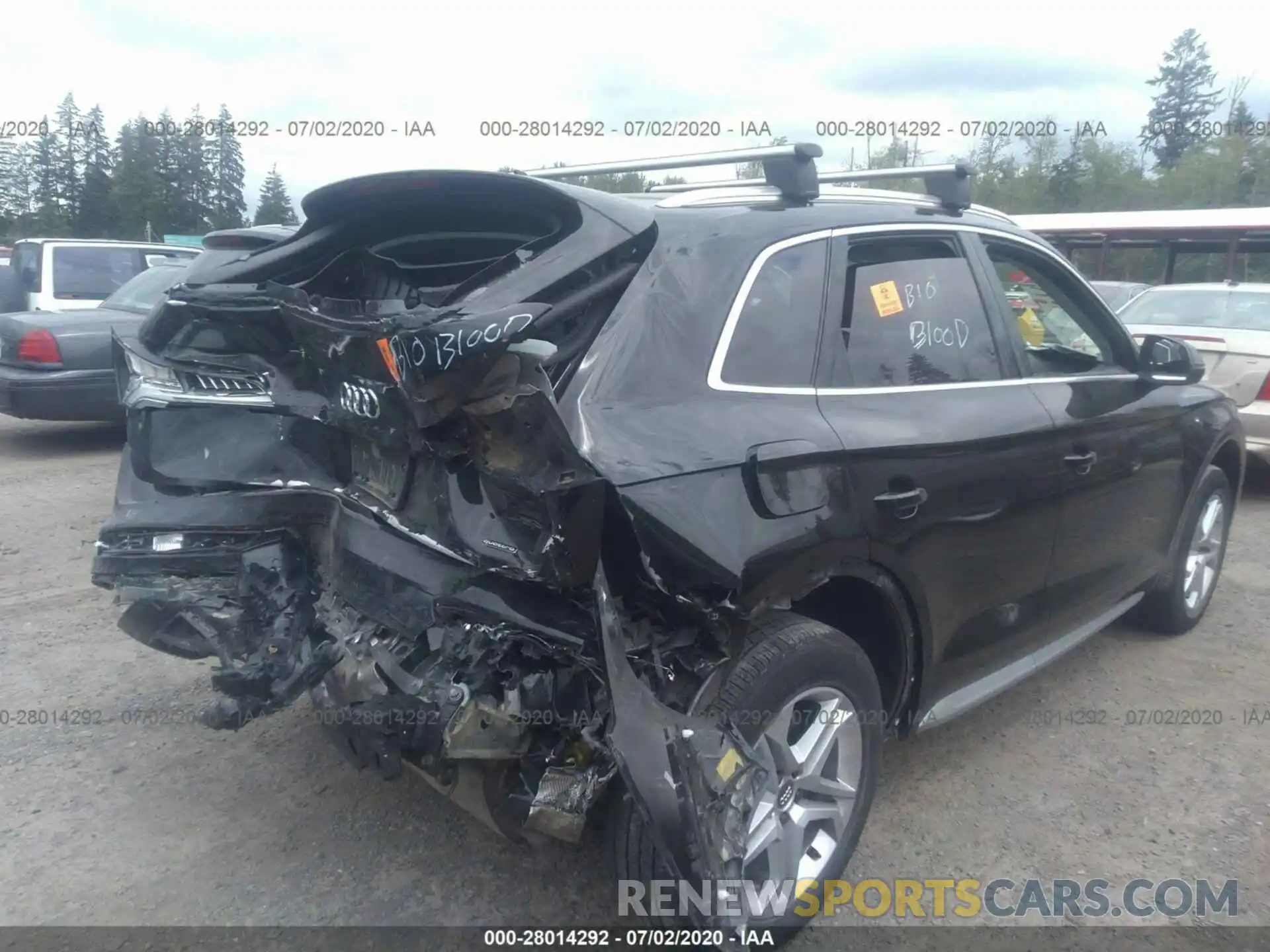 4 Photograph of a damaged car WA1ANAFY5K2107930 AUDI Q5 2019