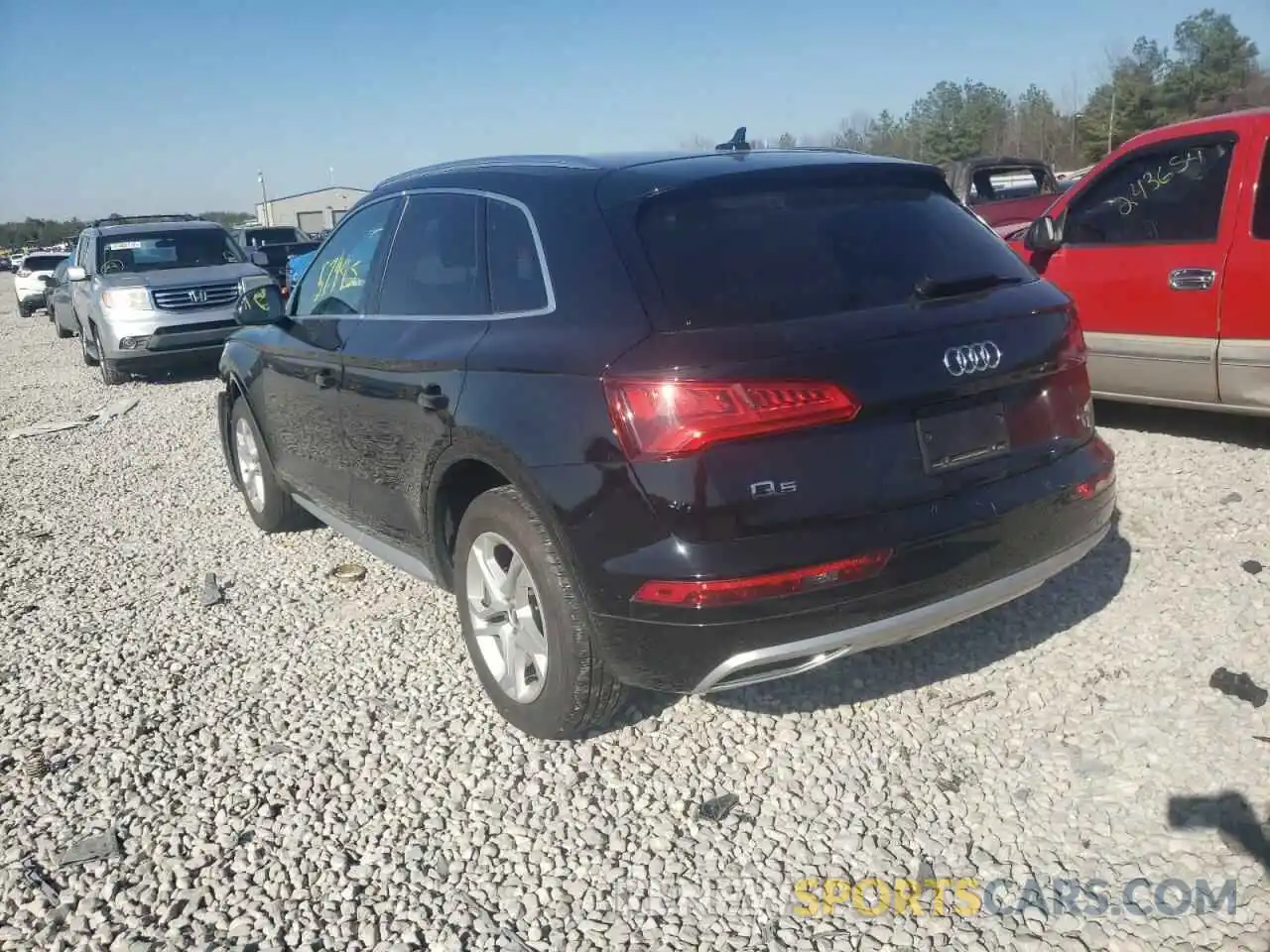 3 Фотография поврежденного автомобиля WA1ANAFY5K2120841 AUDI Q5 2019