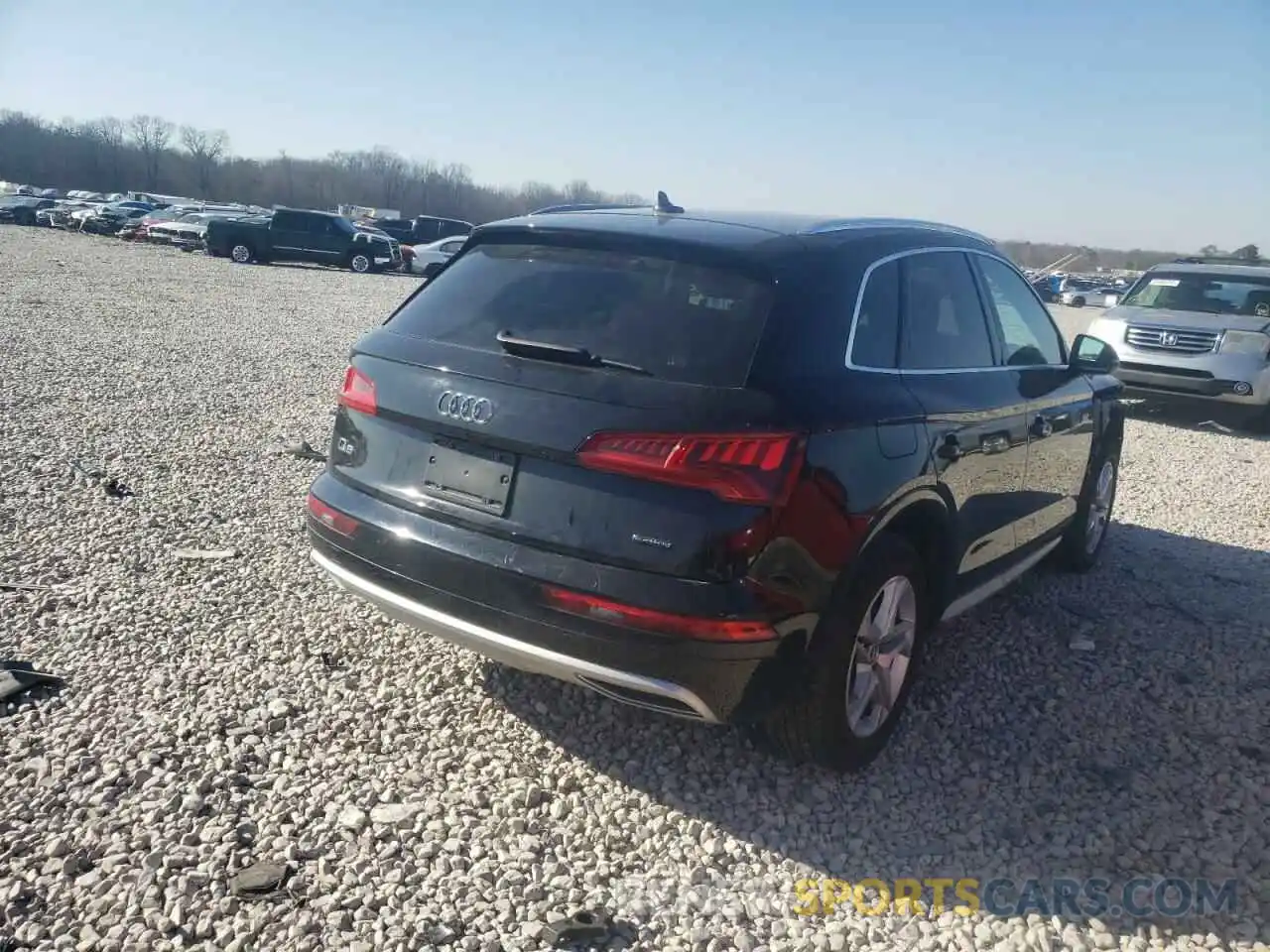 4 Фотография поврежденного автомобиля WA1ANAFY5K2120841 AUDI Q5 2019