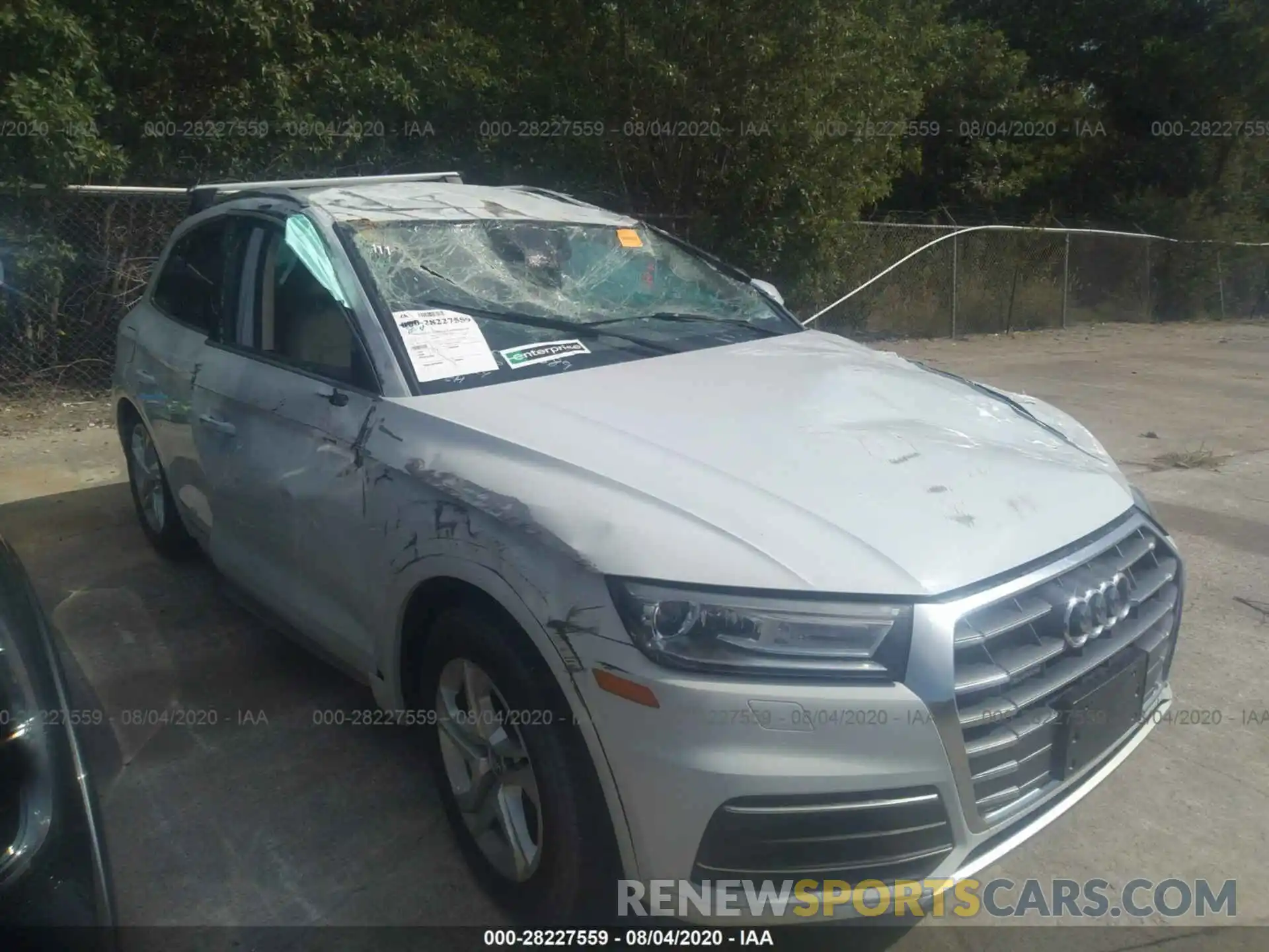 1 Photograph of a damaged car WA1ANAFY5K2127689 AUDI Q5 2019