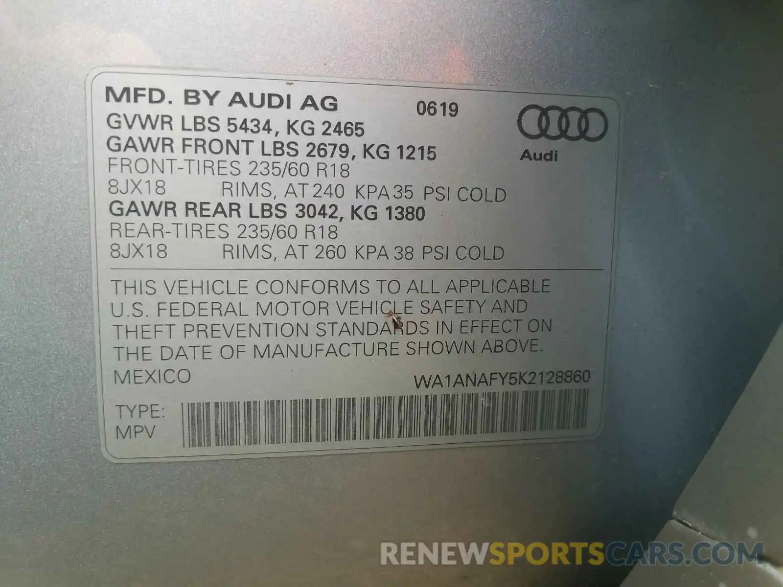 10 Photograph of a damaged car WA1ANAFY5K2128860 AUDI Q5 2019