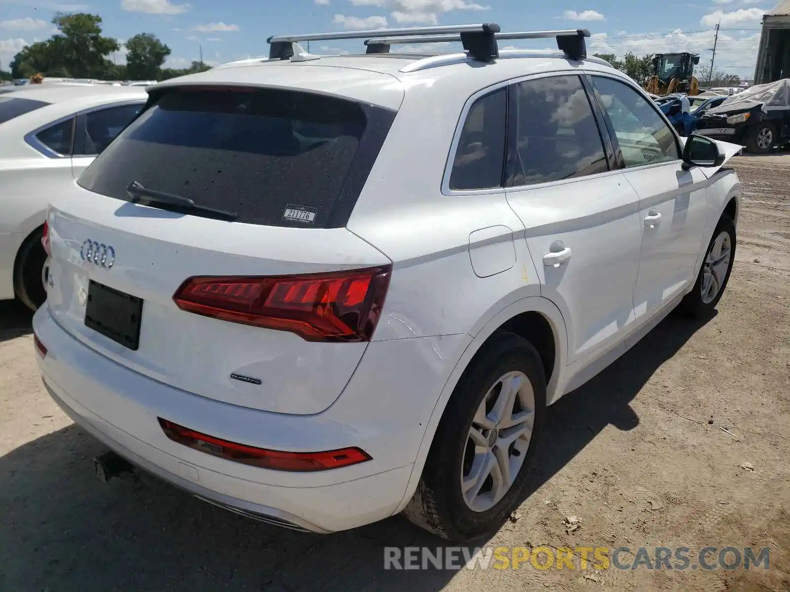 4 Photograph of a damaged car WA1ANAFY5K2136120 AUDI Q5 2019