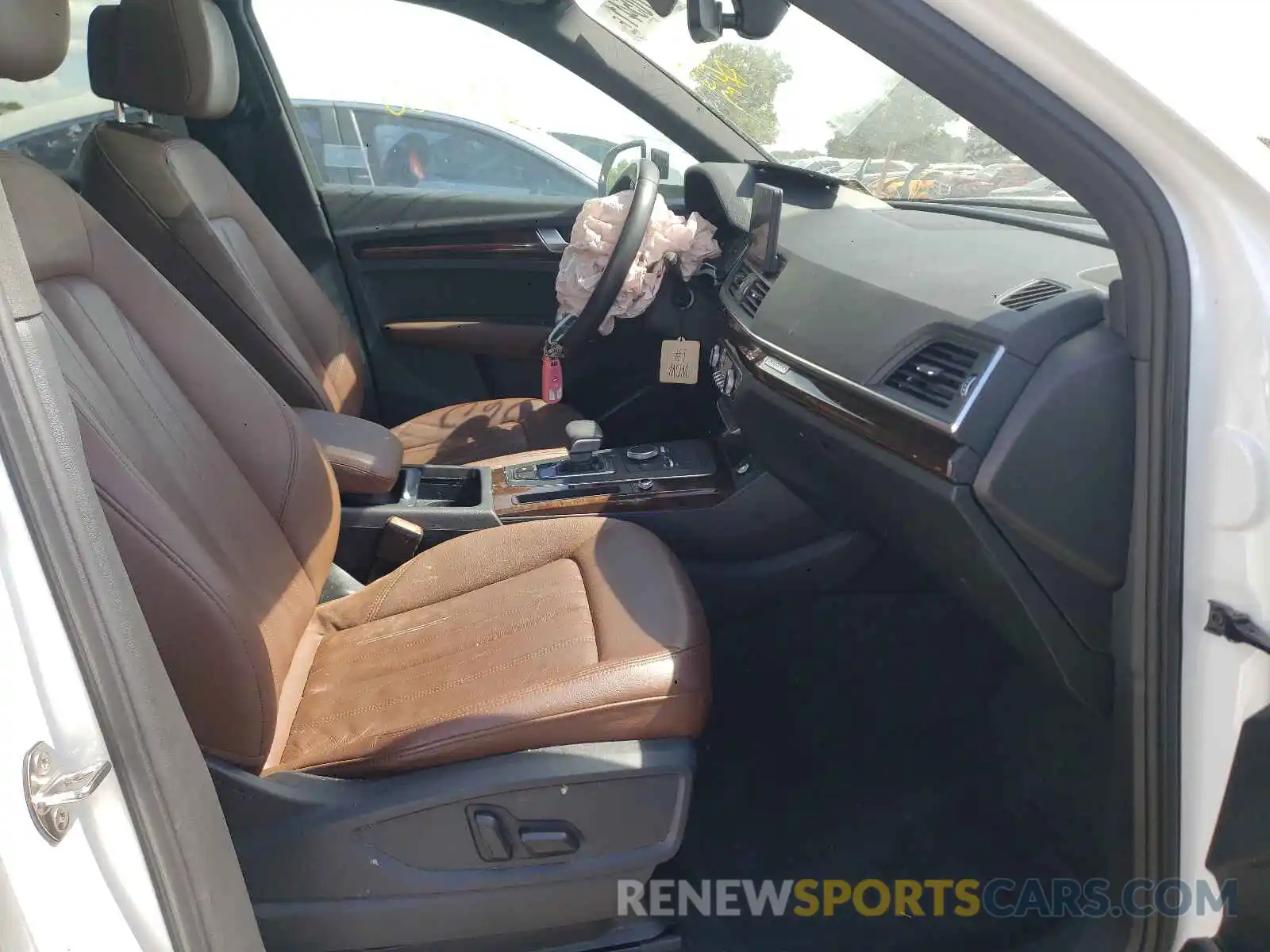 5 Photograph of a damaged car WA1ANAFY5K2136120 AUDI Q5 2019