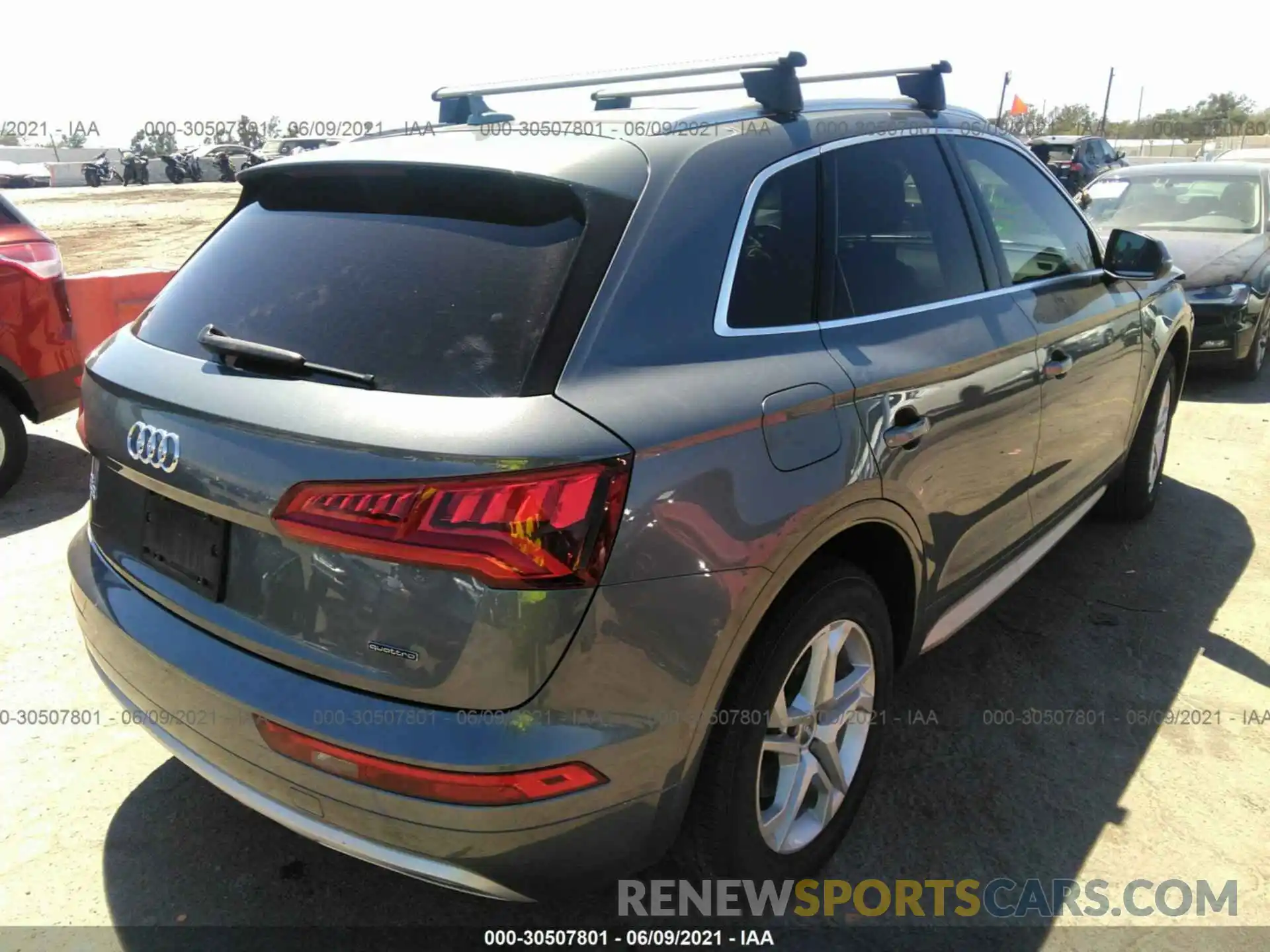 4 Photograph of a damaged car WA1ANAFY6K2036947 AUDI Q5 2019