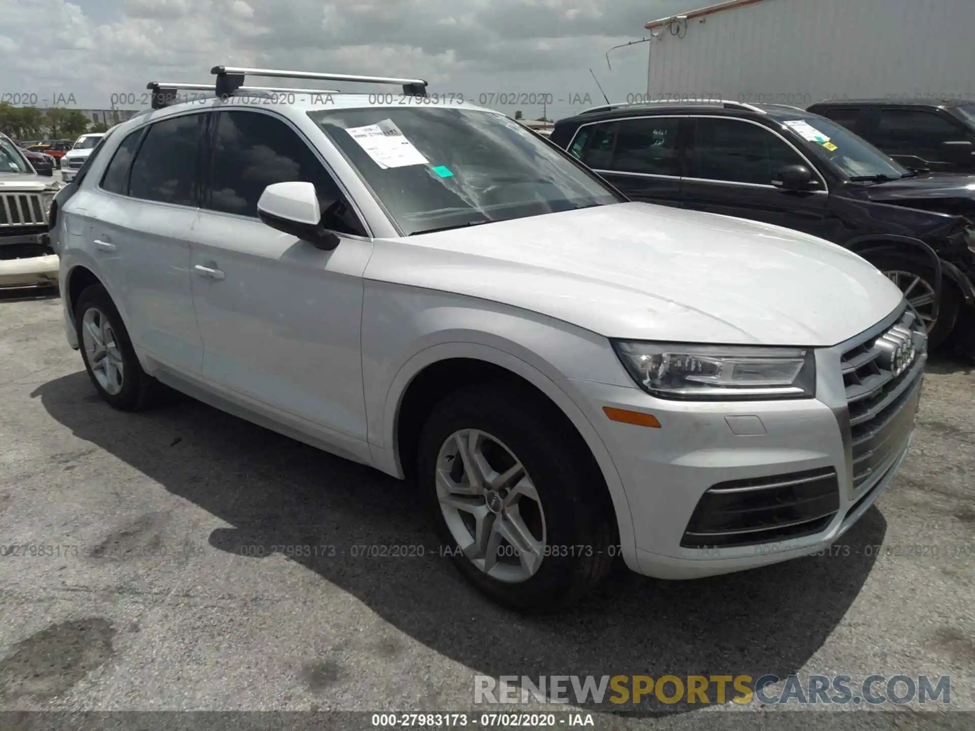 1 Photograph of a damaged car WA1ANAFY6K2051237 AUDI Q5 2019