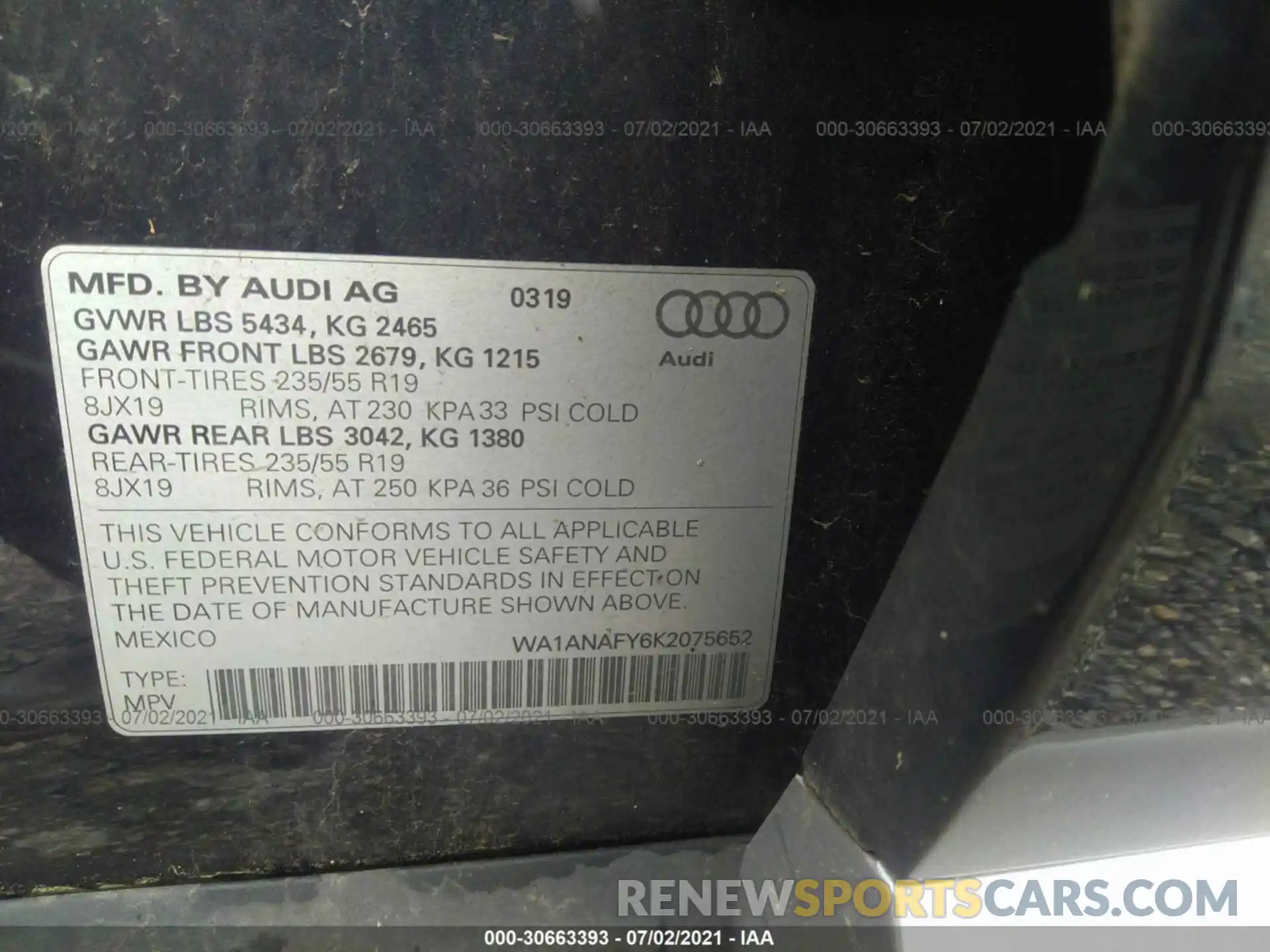 9 Фотография поврежденного автомобиля WA1ANAFY6K2075652 AUDI Q5 2019