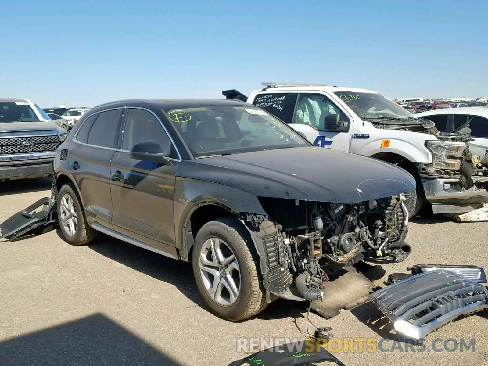 1 Photograph of a damaged car WA1ANAFY6K2088689 AUDI Q5 2019