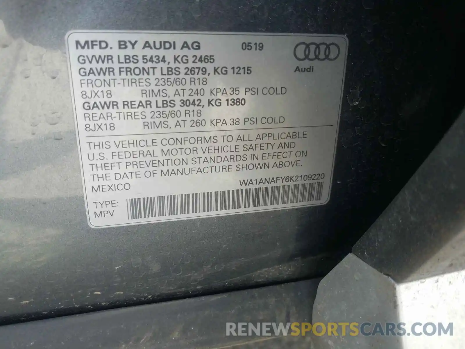 10 Фотография поврежденного автомобиля WA1ANAFY6K2109220 AUDI Q5 2019