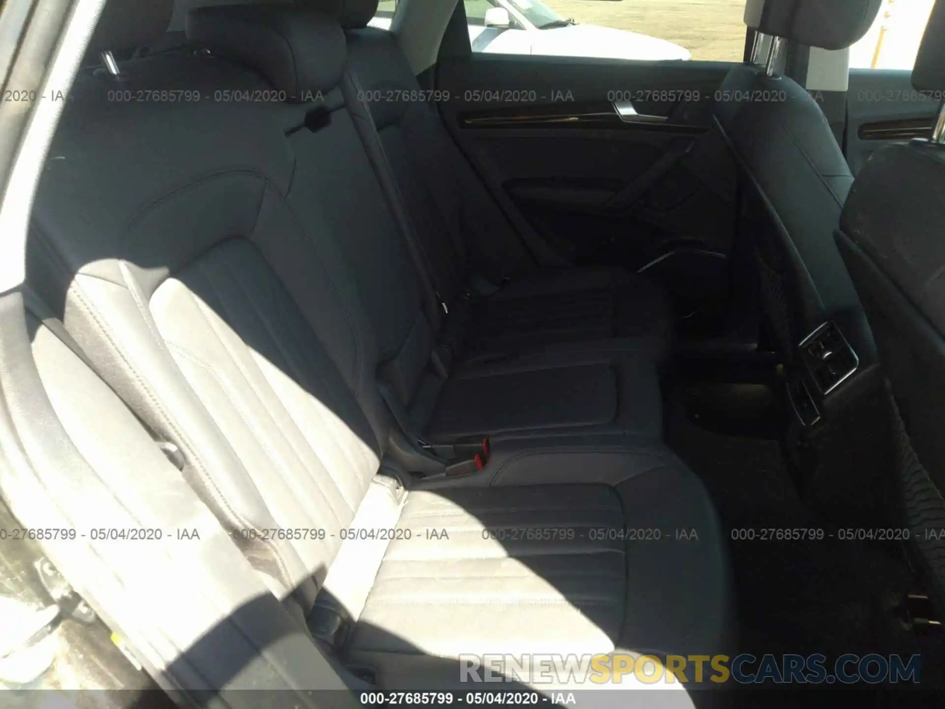 8 Фотография поврежденного автомобиля WA1ANAFY6K2122694 AUDI Q5 2019