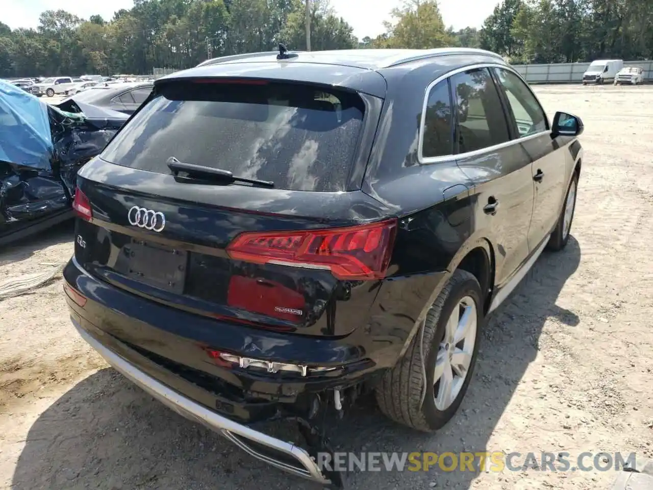 4 Фотография поврежденного автомобиля WA1ANAFY6K2133078 AUDI Q5 2019