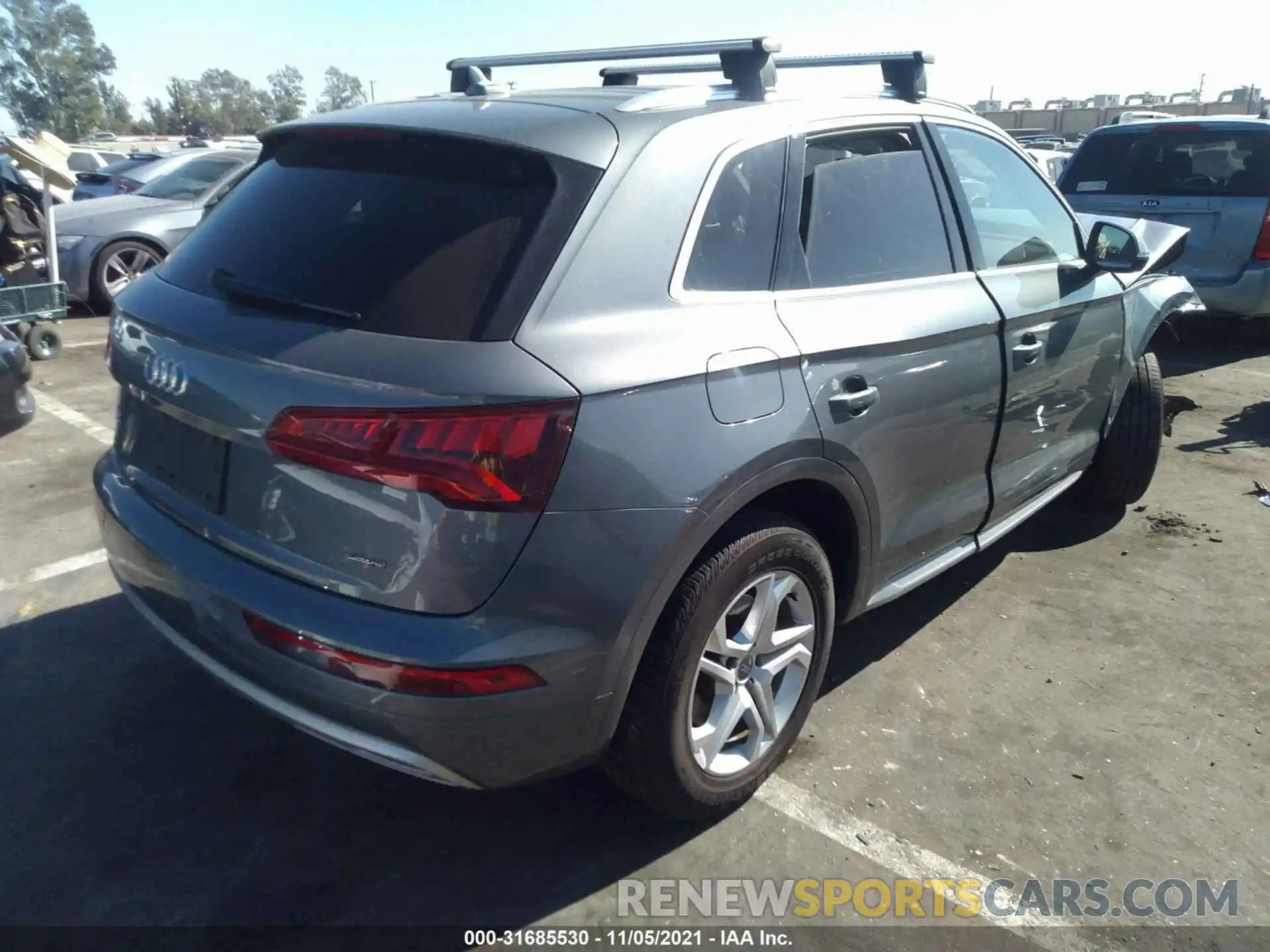 4 Фотография поврежденного автомобиля WA1ANAFY6K2144551 AUDI Q5 2019