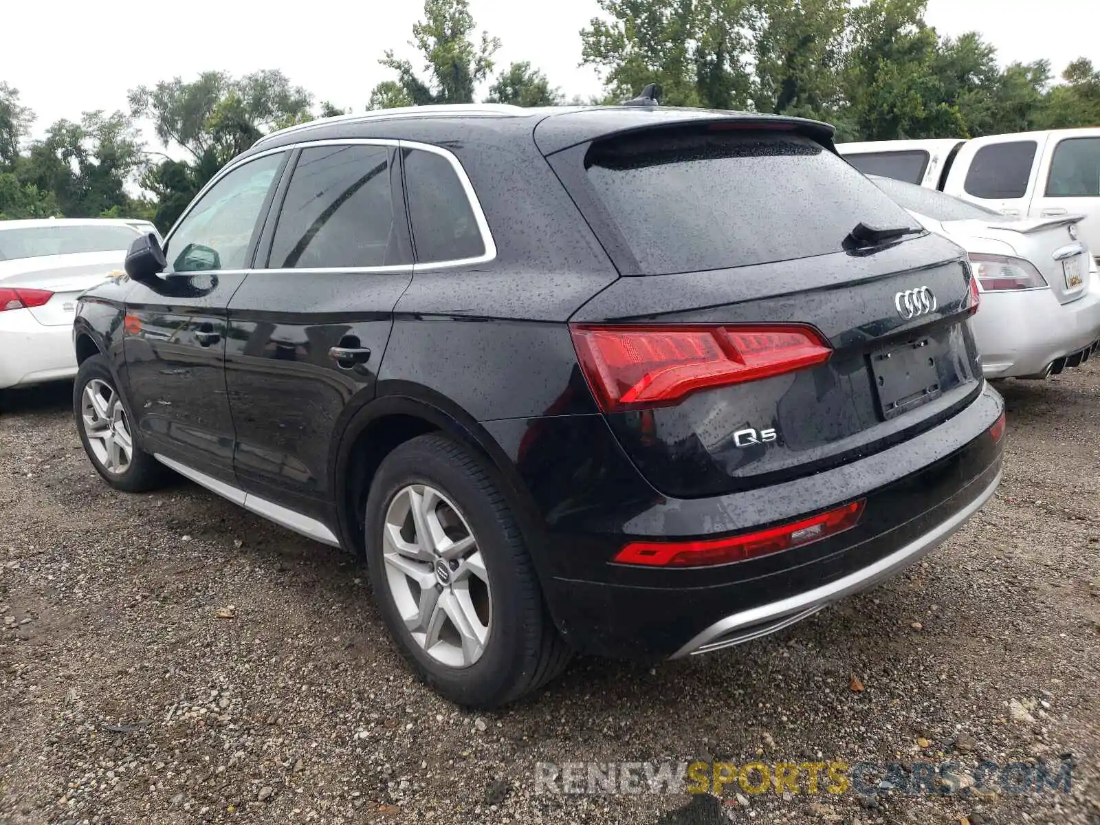 3 Фотография поврежденного автомобиля WA1ANAFY7K2037671 AUDI Q5 2019