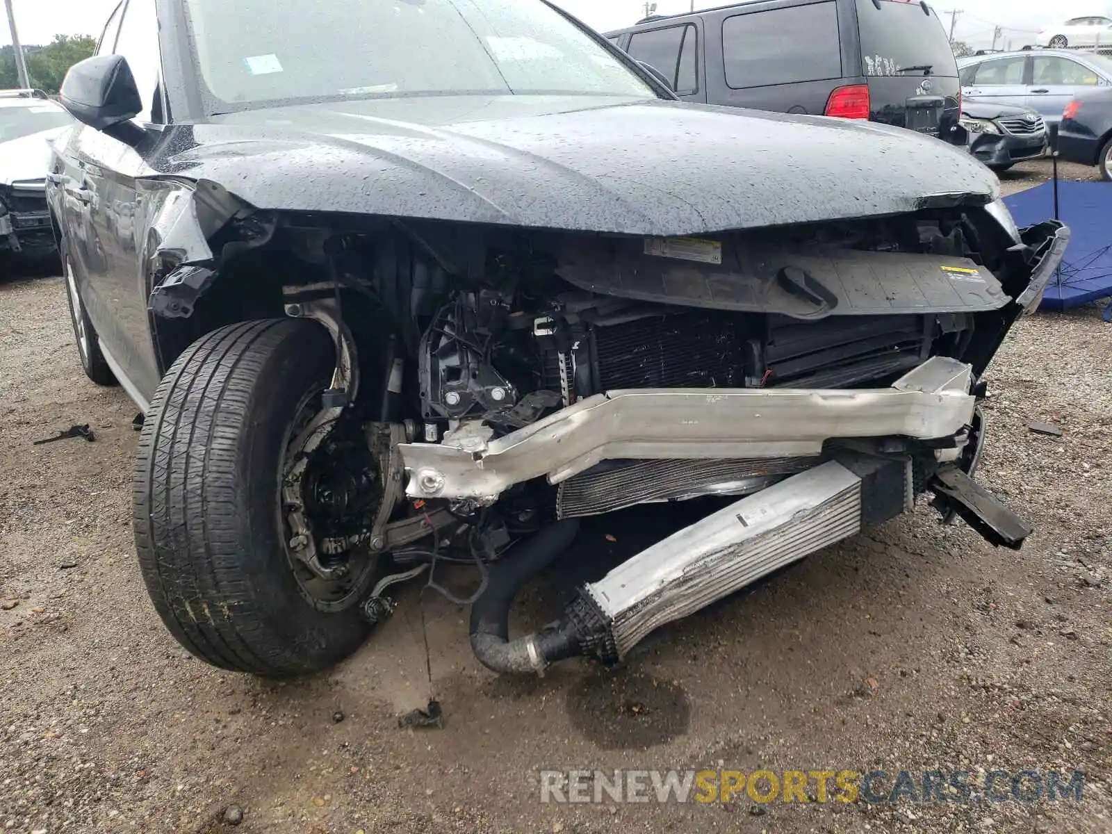 9 Photograph of a damaged car WA1ANAFY7K2037671 AUDI Q5 2019