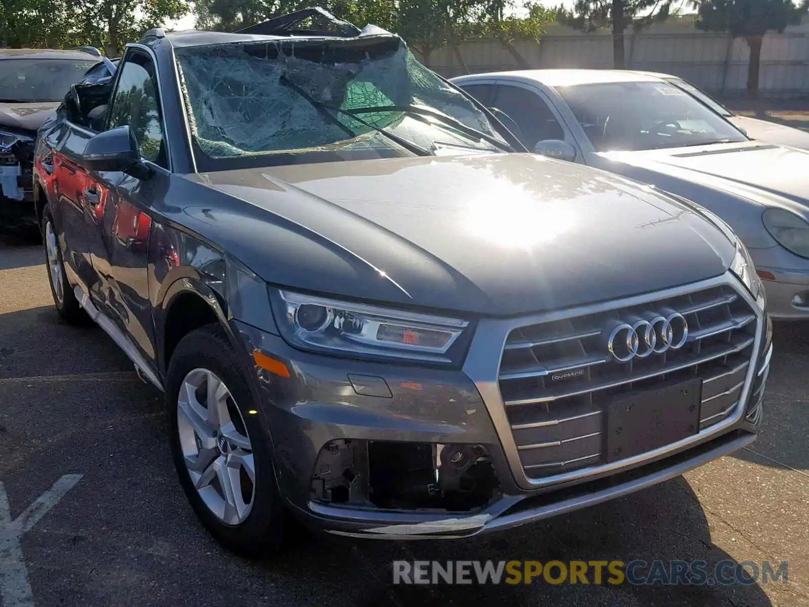 1 Photograph of a damaged car WA1ANAFY7K2040523 AUDI Q5 2019