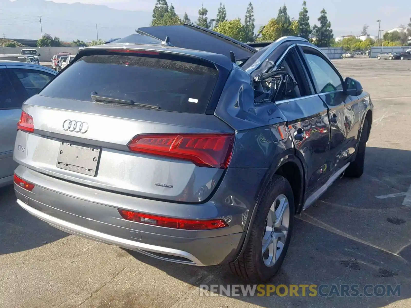 4 Photograph of a damaged car WA1ANAFY7K2040523 AUDI Q5 2019