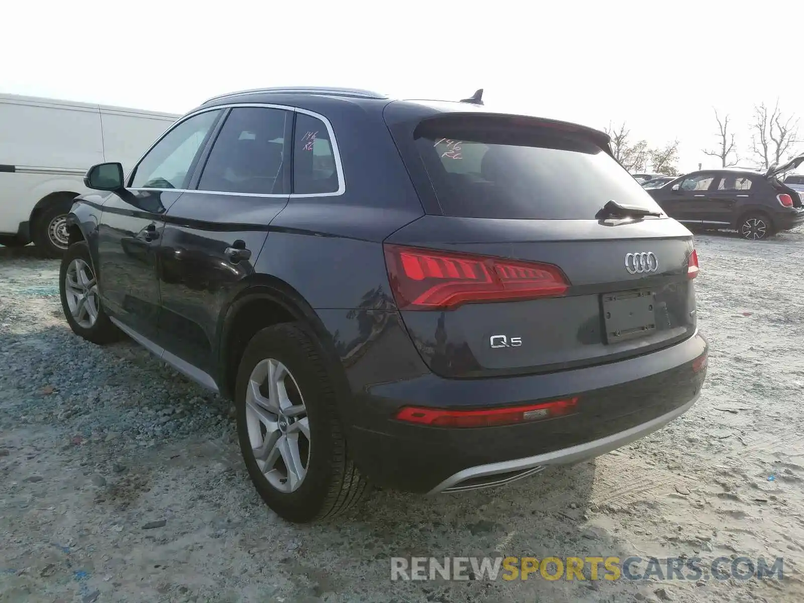 3 Photograph of a damaged car WA1ANAFY7K2047570 AUDI Q5 2019